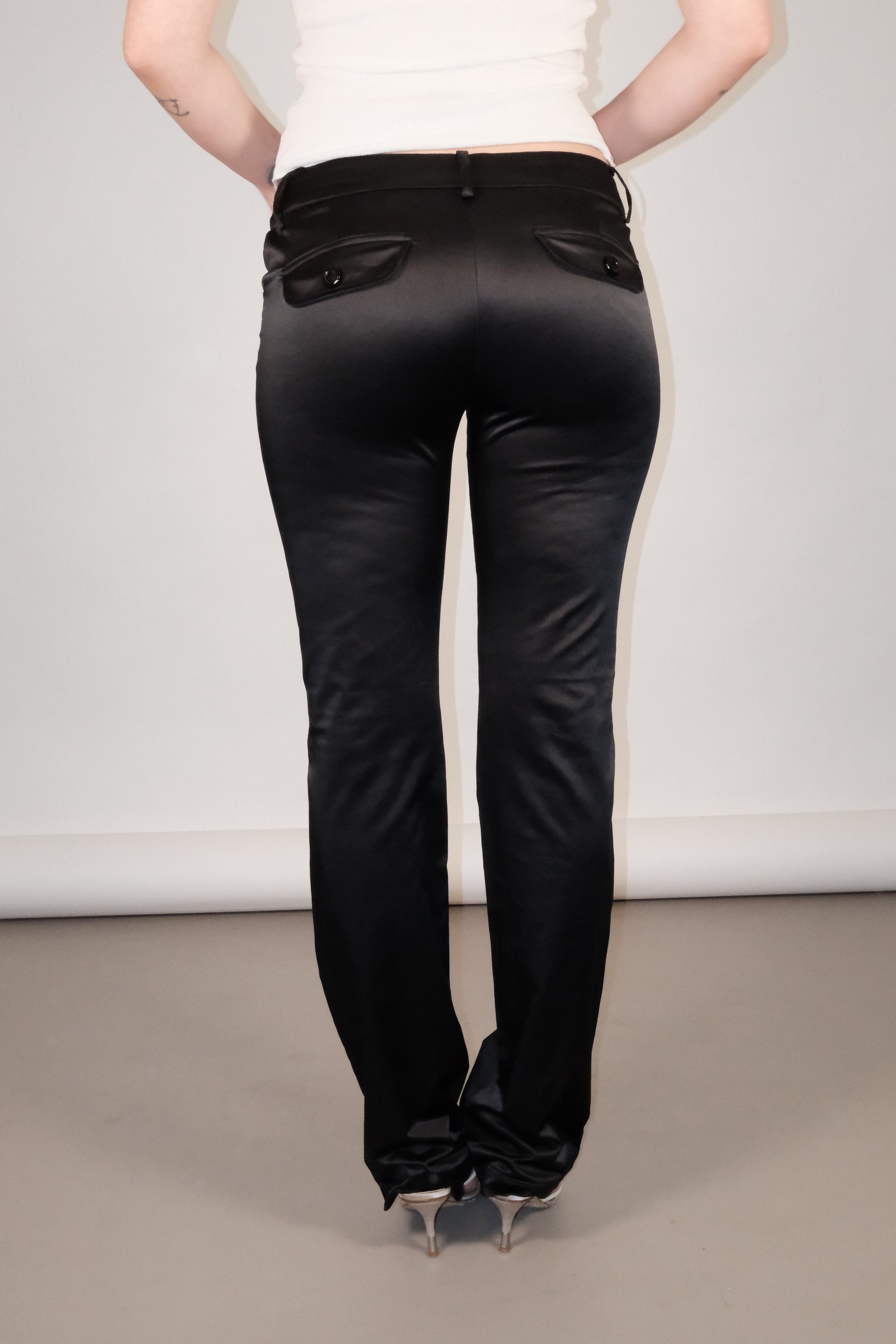 Mid Rise Black Satin Pants Size 40