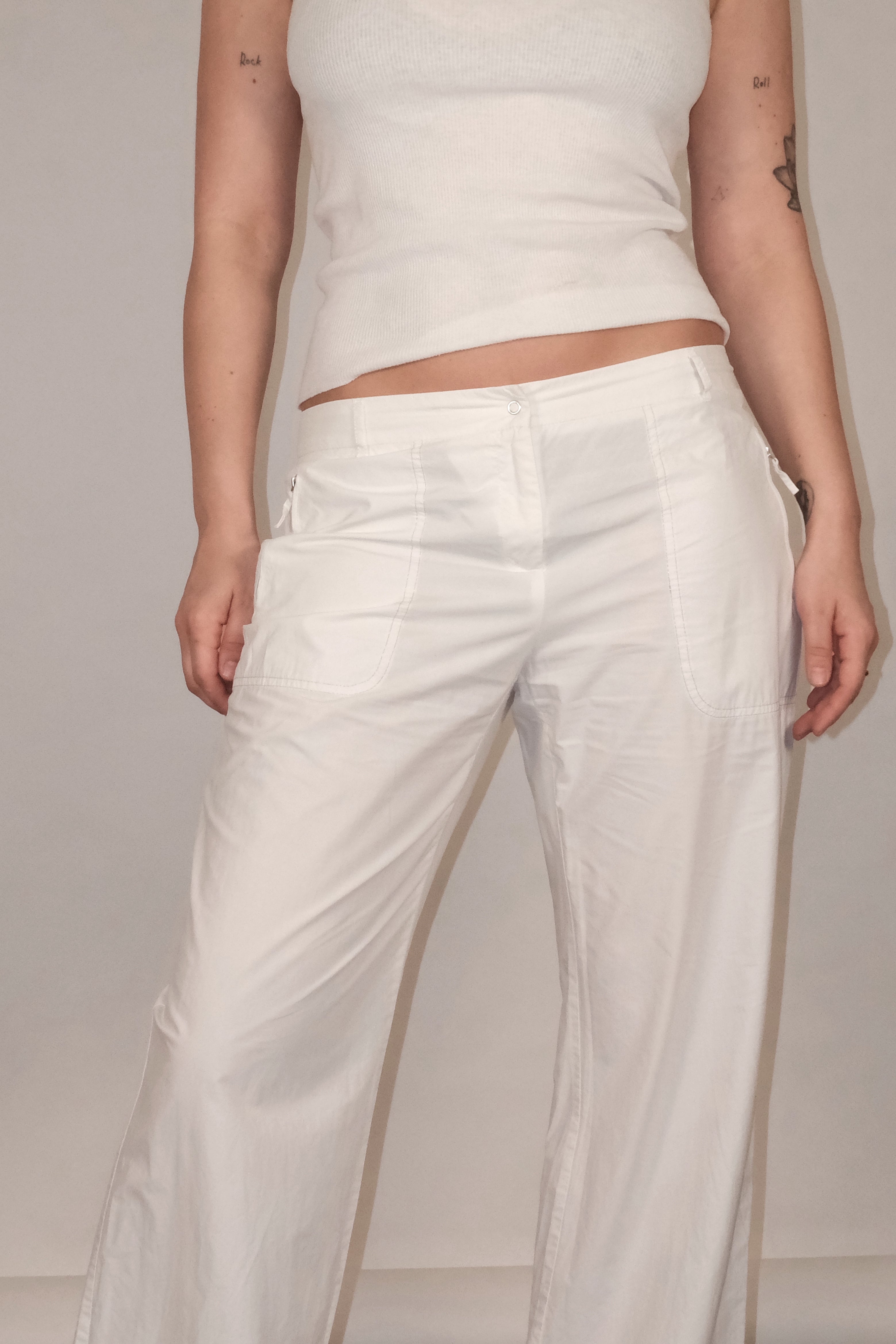 White Pants With Pockets Size 38-40