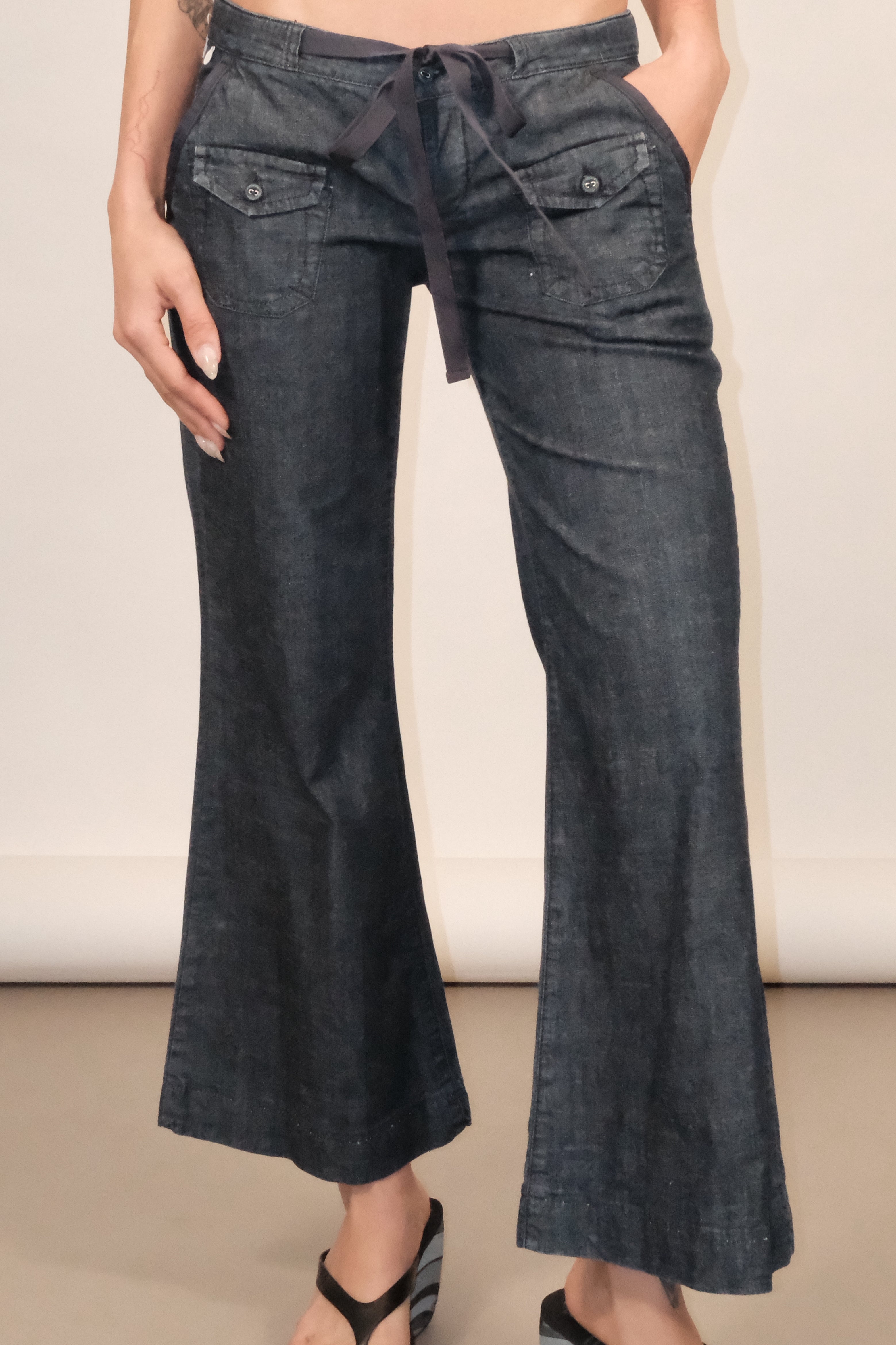 Wide-Leg Denim Pants with Flap Pockets and Waist Tie Size 36