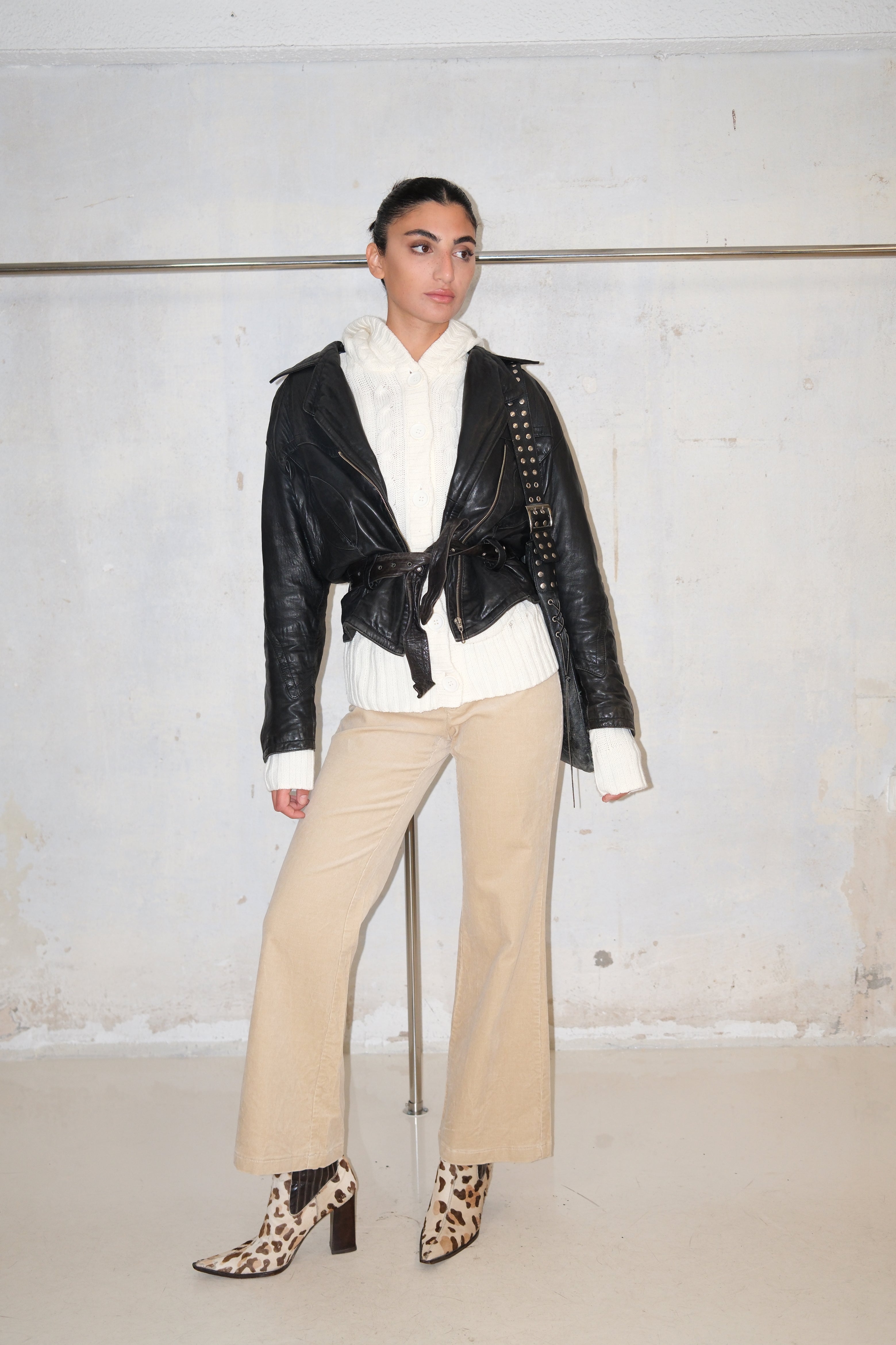 ROCKER CHUNKY BLACK LEATHER TIE WAIST COAT