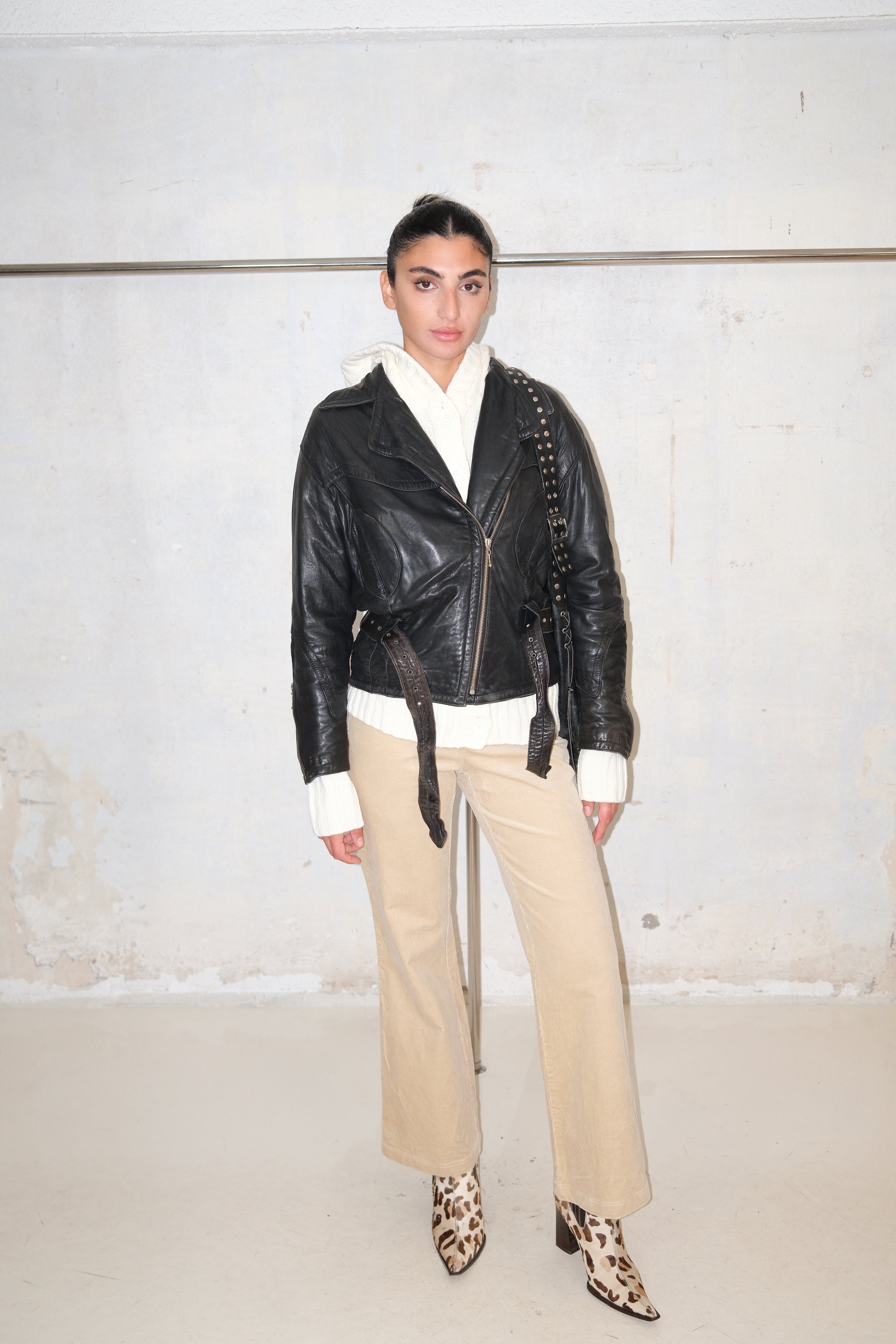 ROCKER CHUNKY BLACK LEATHER TIE WAIST COAT