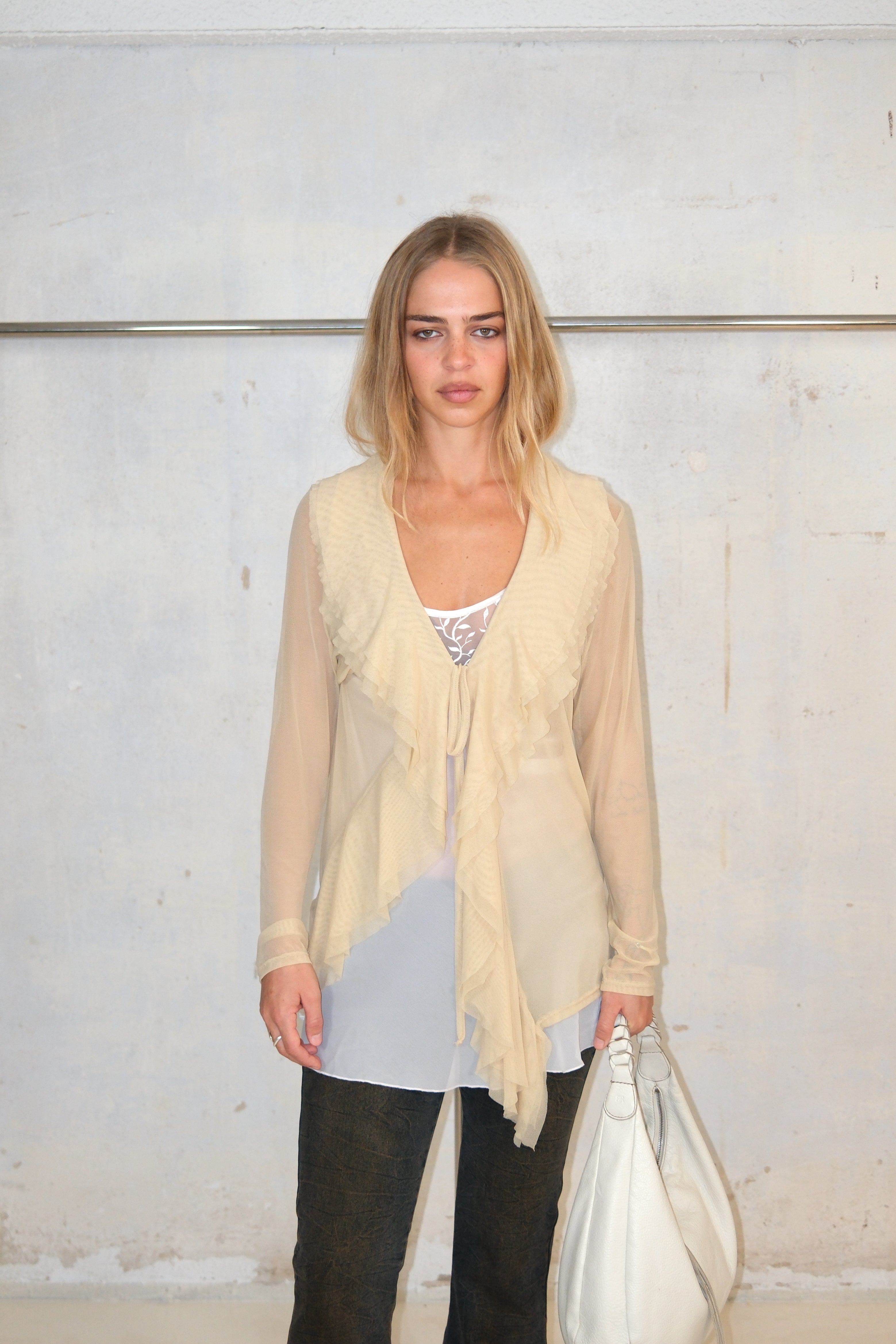 SOFT CREAM LIGHTWEIGHT SHEER CARDIGAN