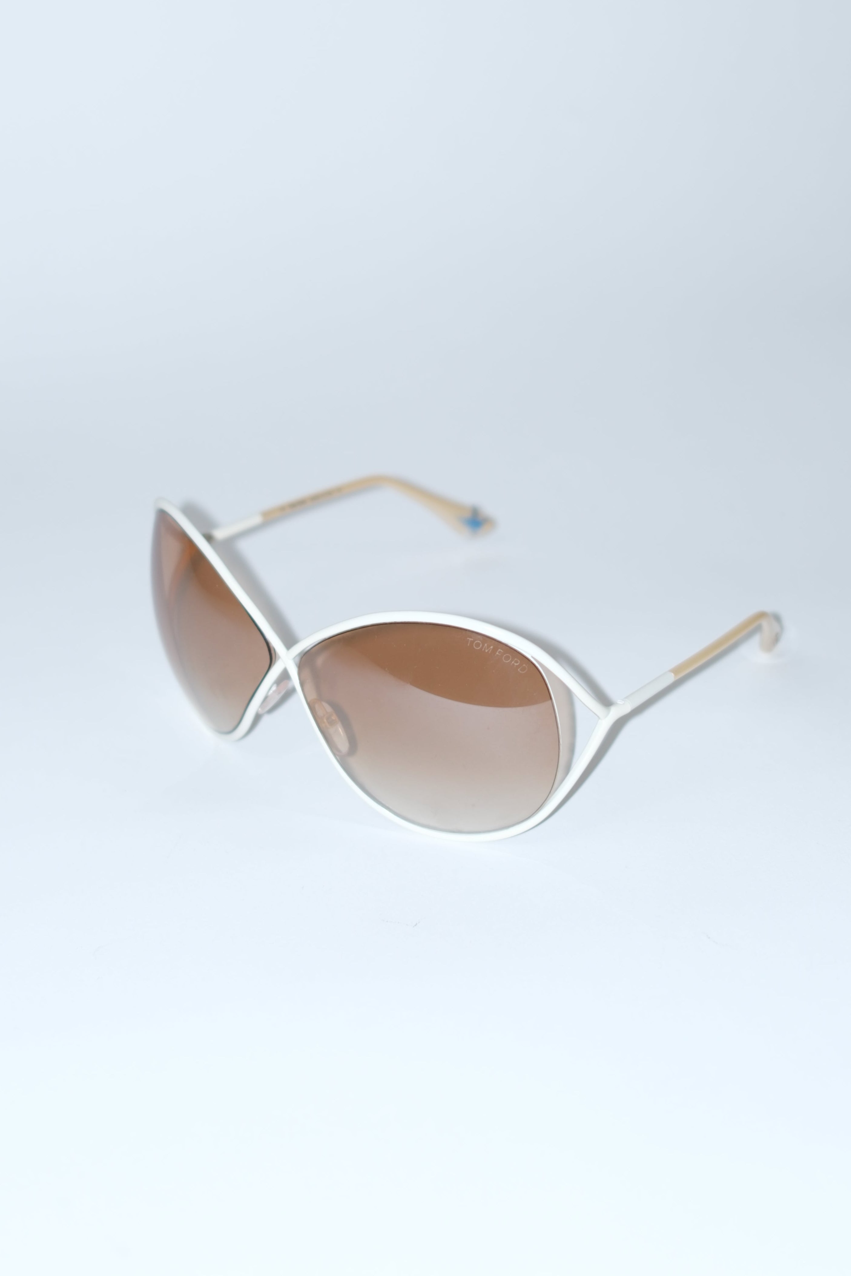 TOM FORD CLASSIC STYLE MILKY CREAM SUNGLASSES WITH BROWN LENSES
