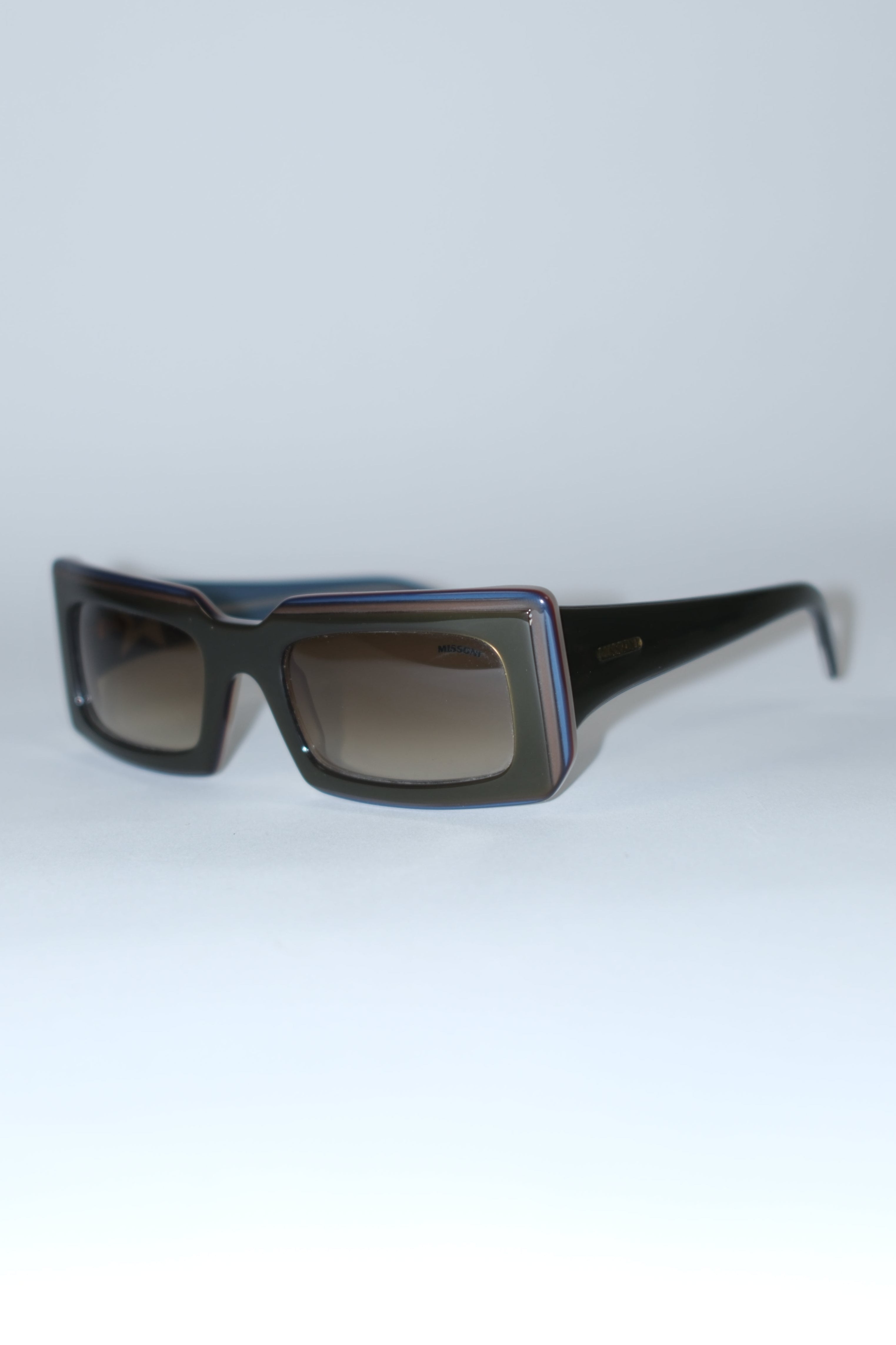 MISSONI GREEN SUNGLASSES WITH SIDE LOGO AND LAYERED FRAME DETAIL