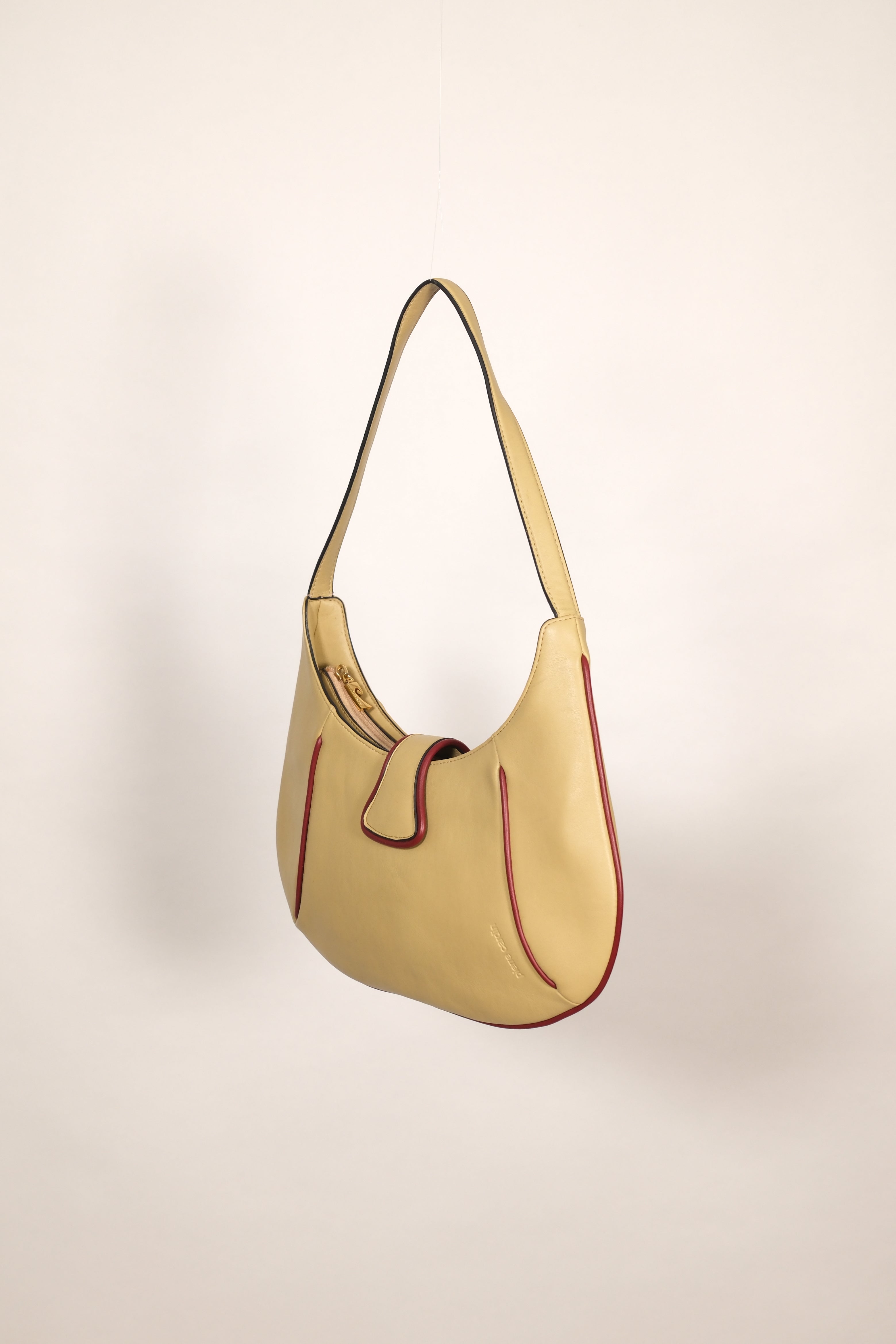 Pierre Cardin Blond Leather Shoulder Bag with Red Details