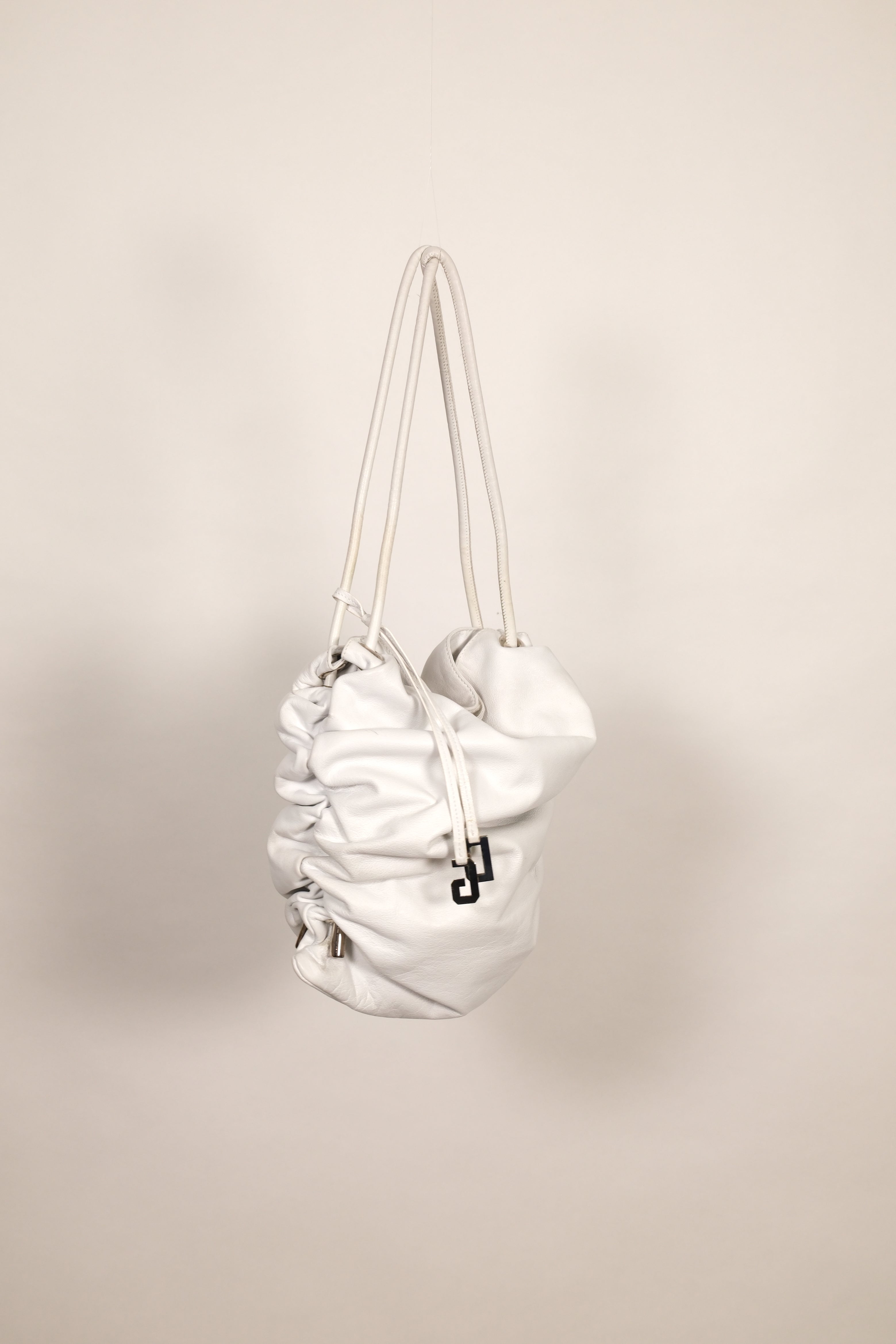 Dolce & Gabbana White Leather Shoulder Bag with Leopard-Print Lining