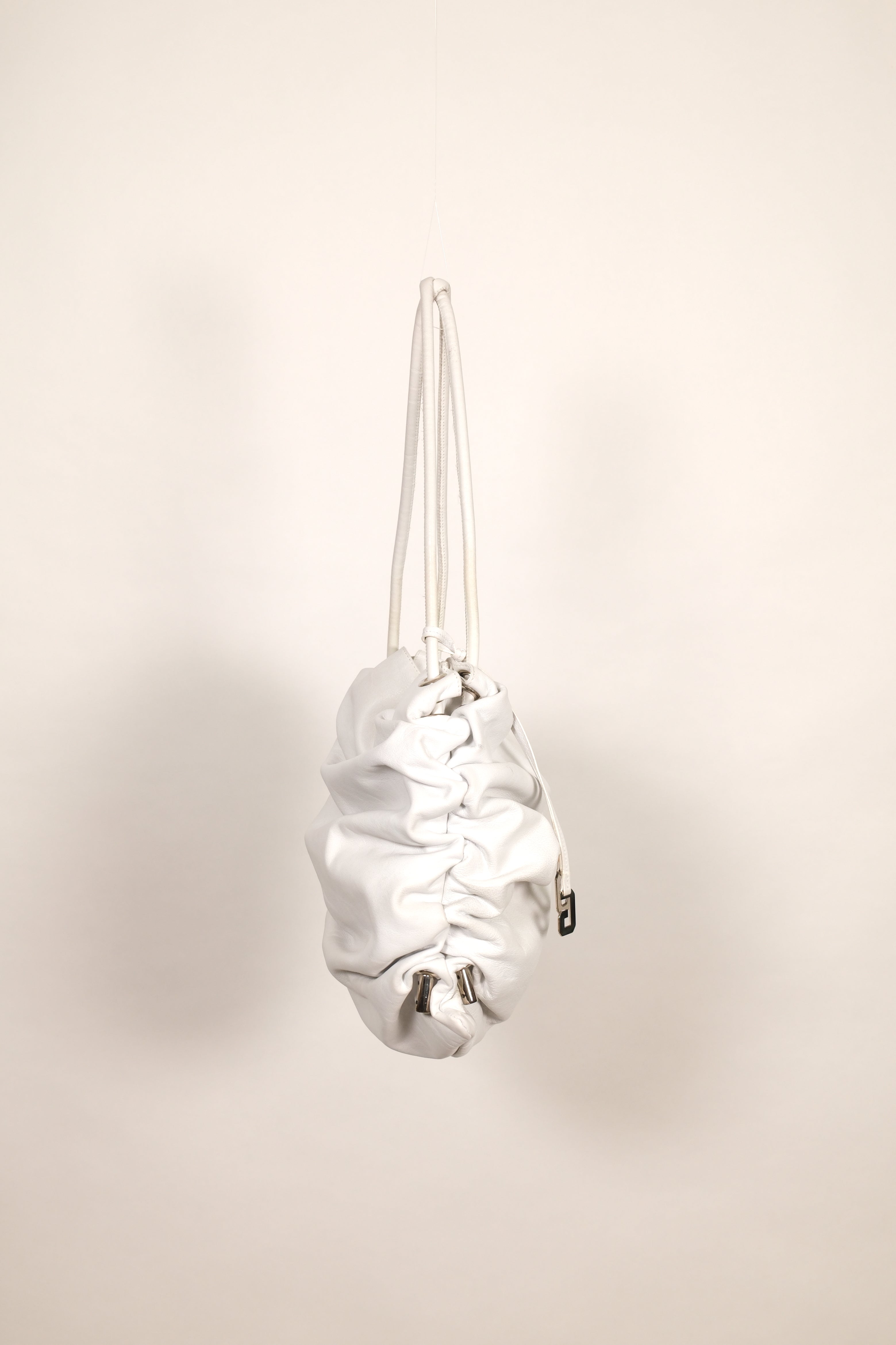 Dolce & Gabbana White Leather Shoulder Bag with Leopard-Print Lining