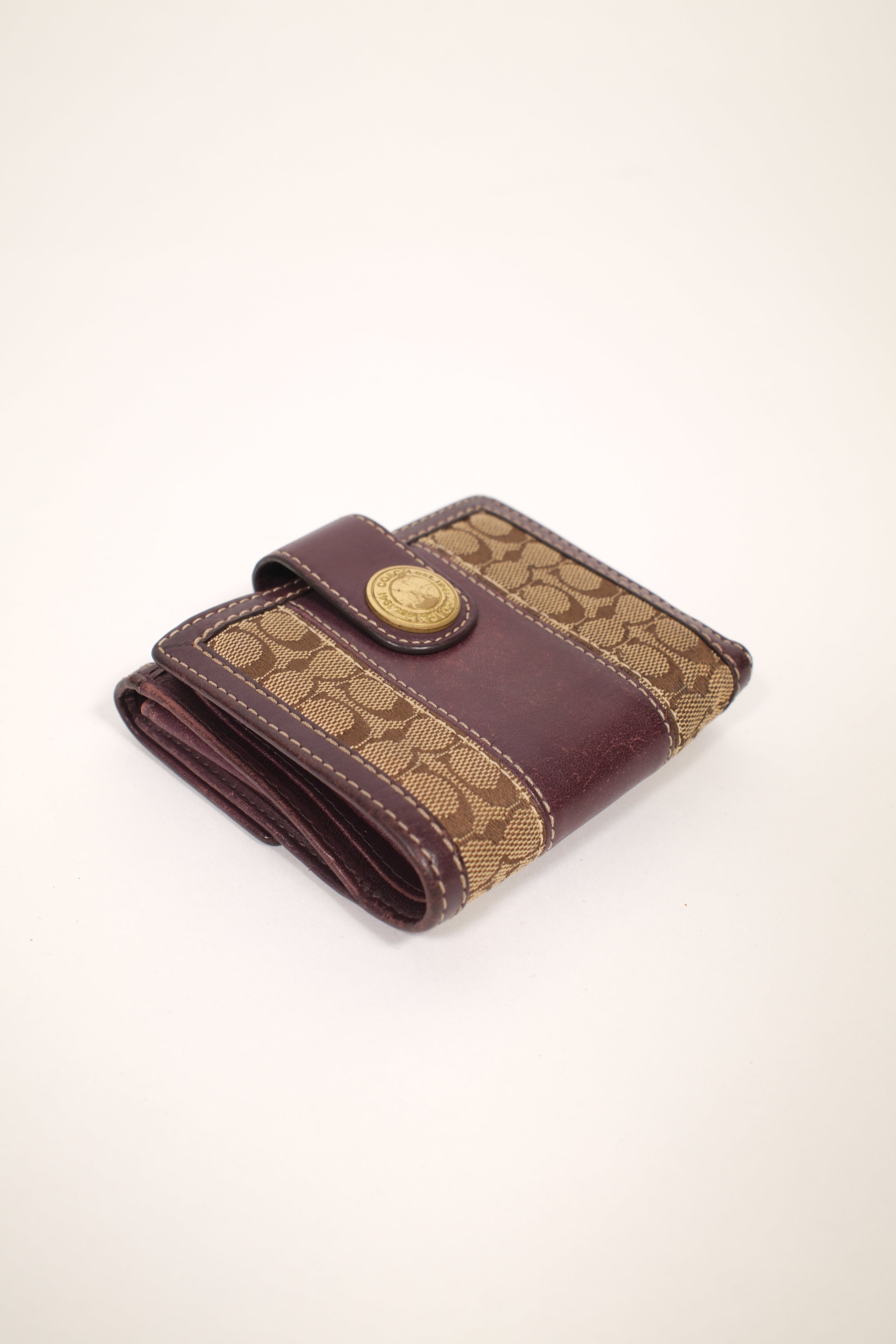 Coach Wallet In Purple