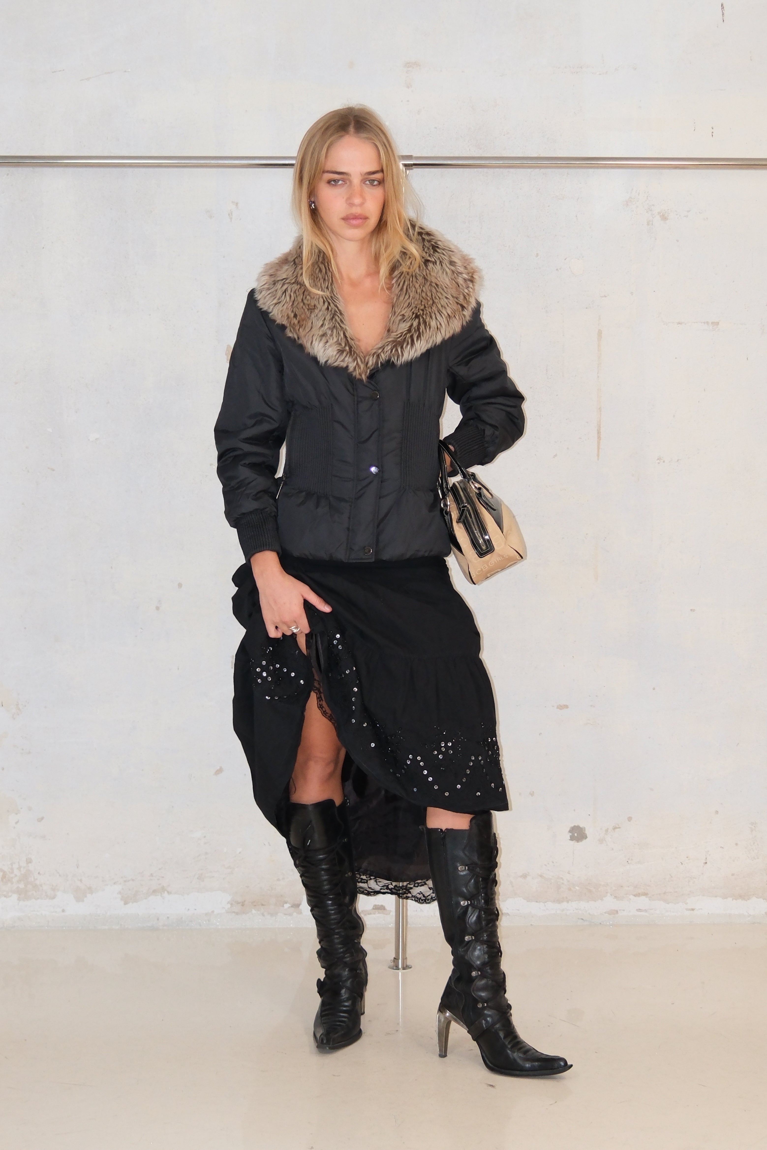 PUFFER COAT WITH FAUX FUR COLLAR