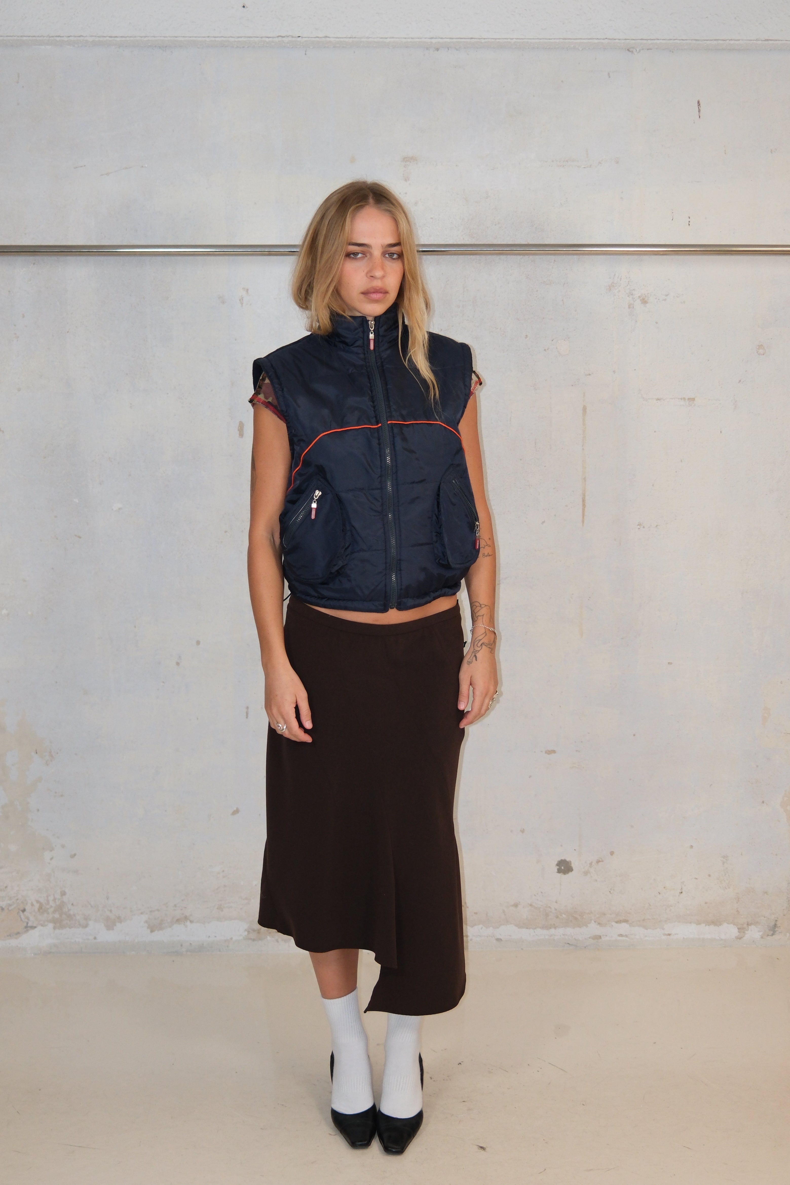 NAVY PUFFER SPORTY VEST