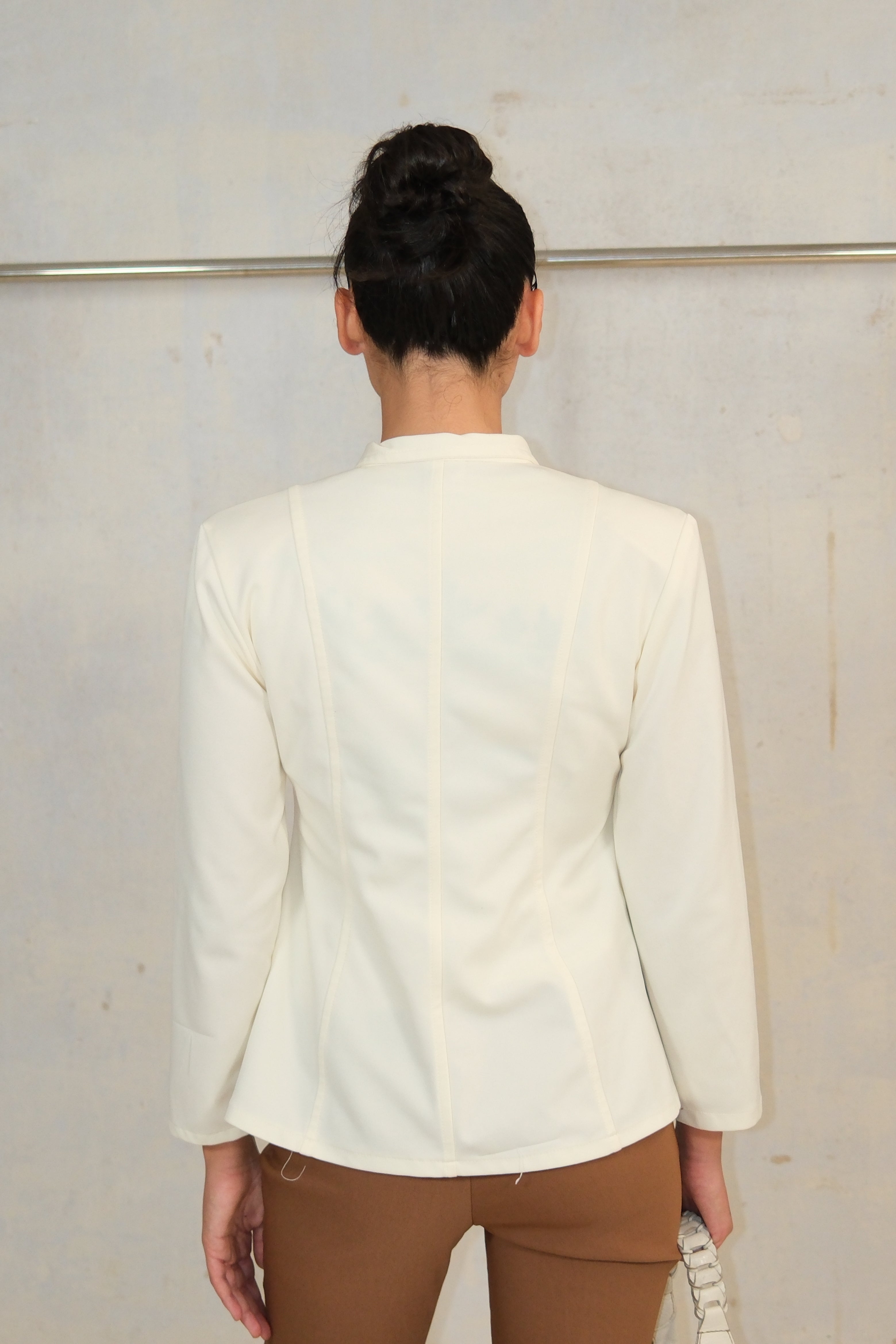 PIERRE CARDIN LIGHT YELLOW TAILORED TOP