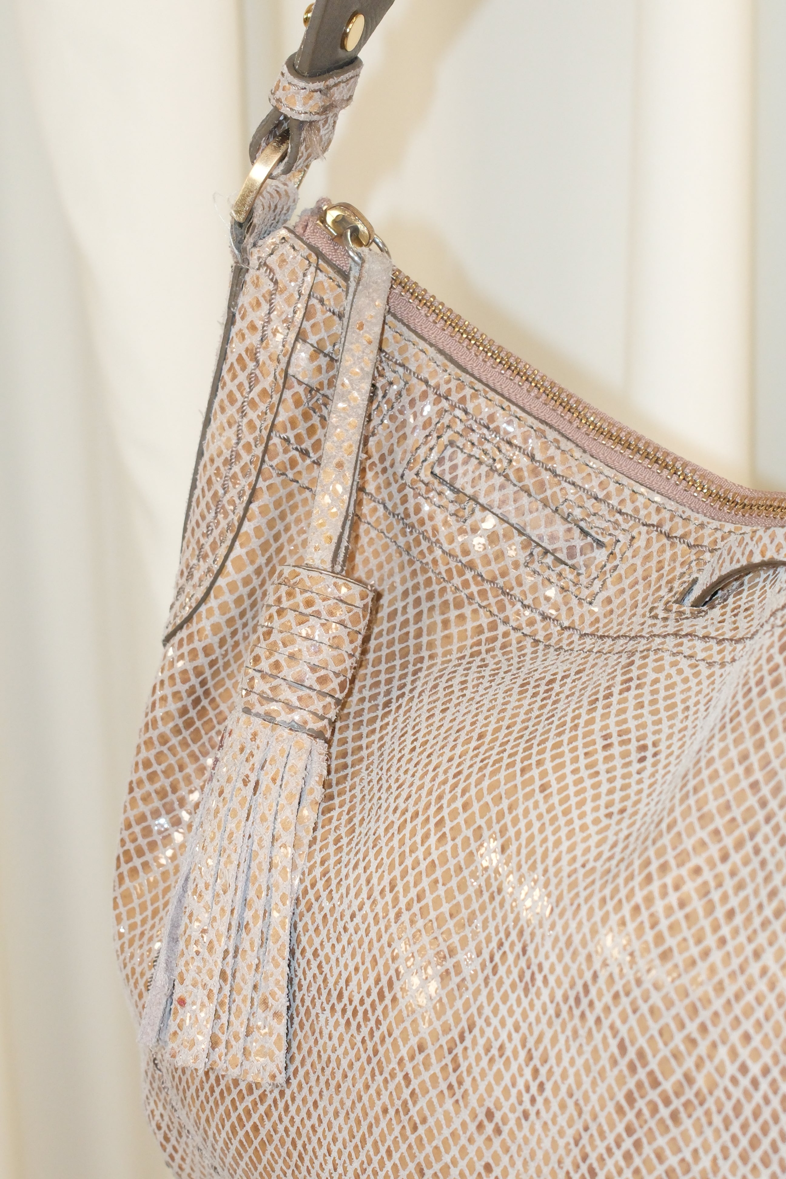 Cole Haan python textured leather sholder Bag