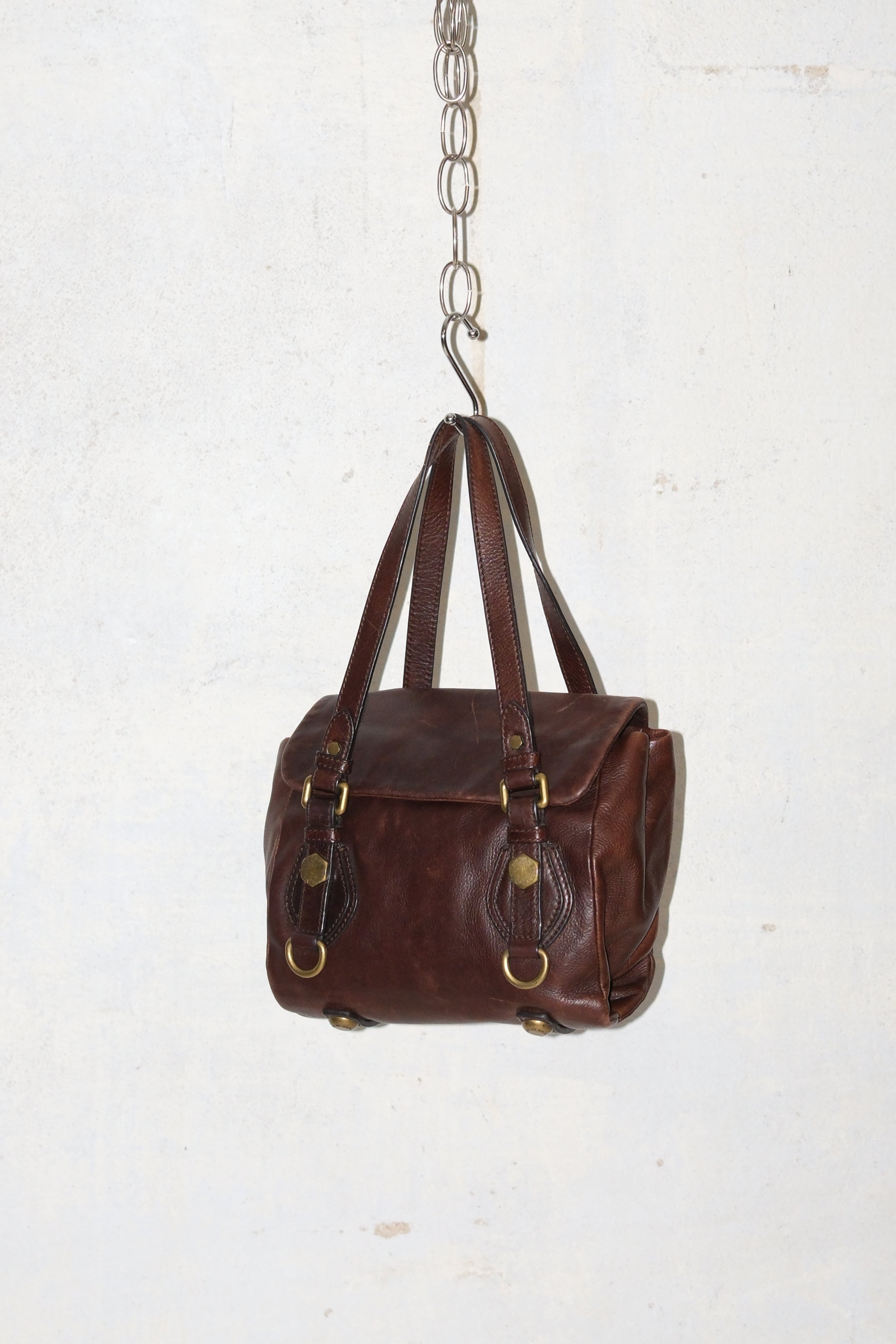 MARC JACOBS BROWN DISTRESSED BOXY LEATHER BAG