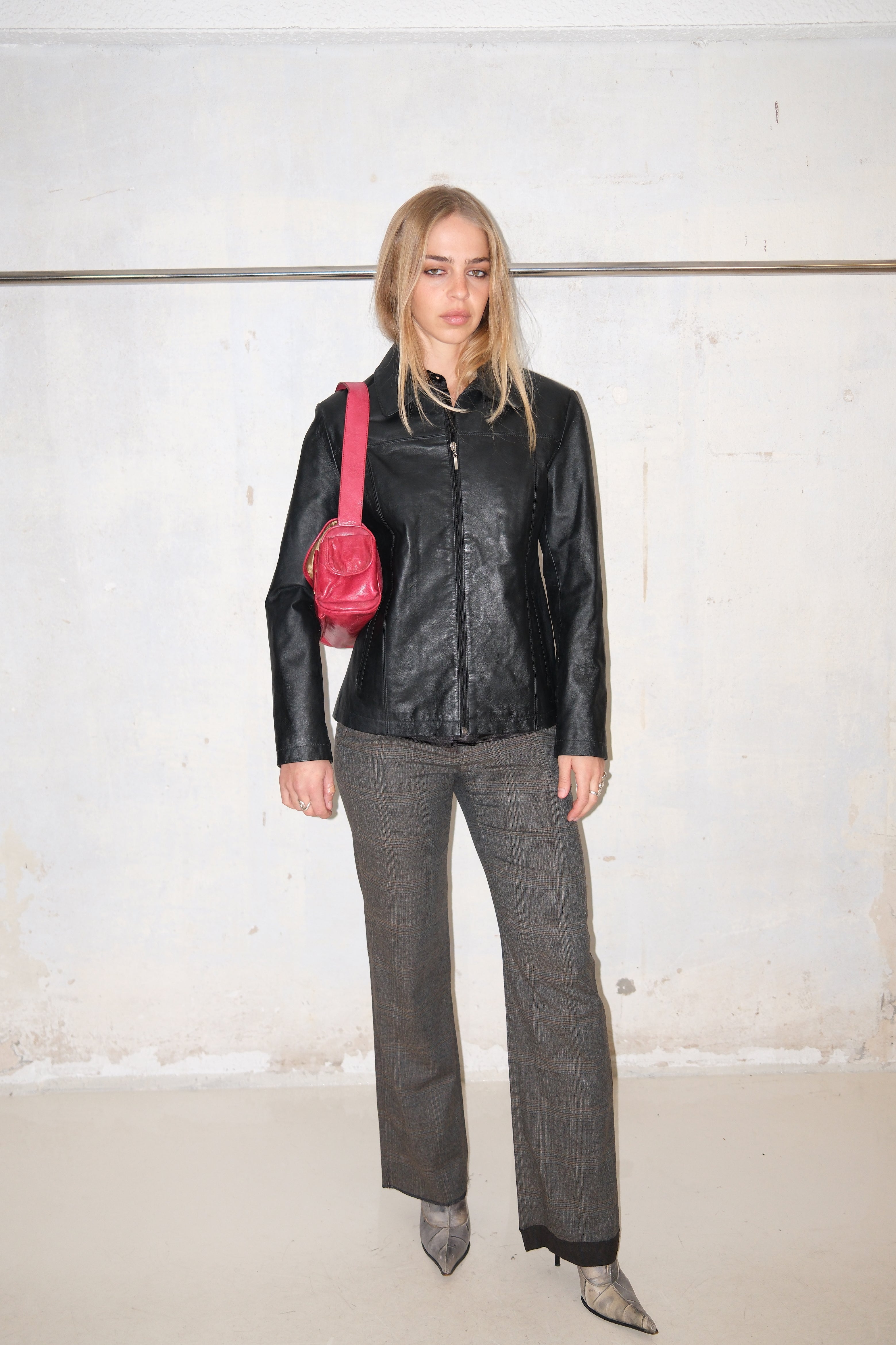 BLACK LEATHER CLASSIC JACKET