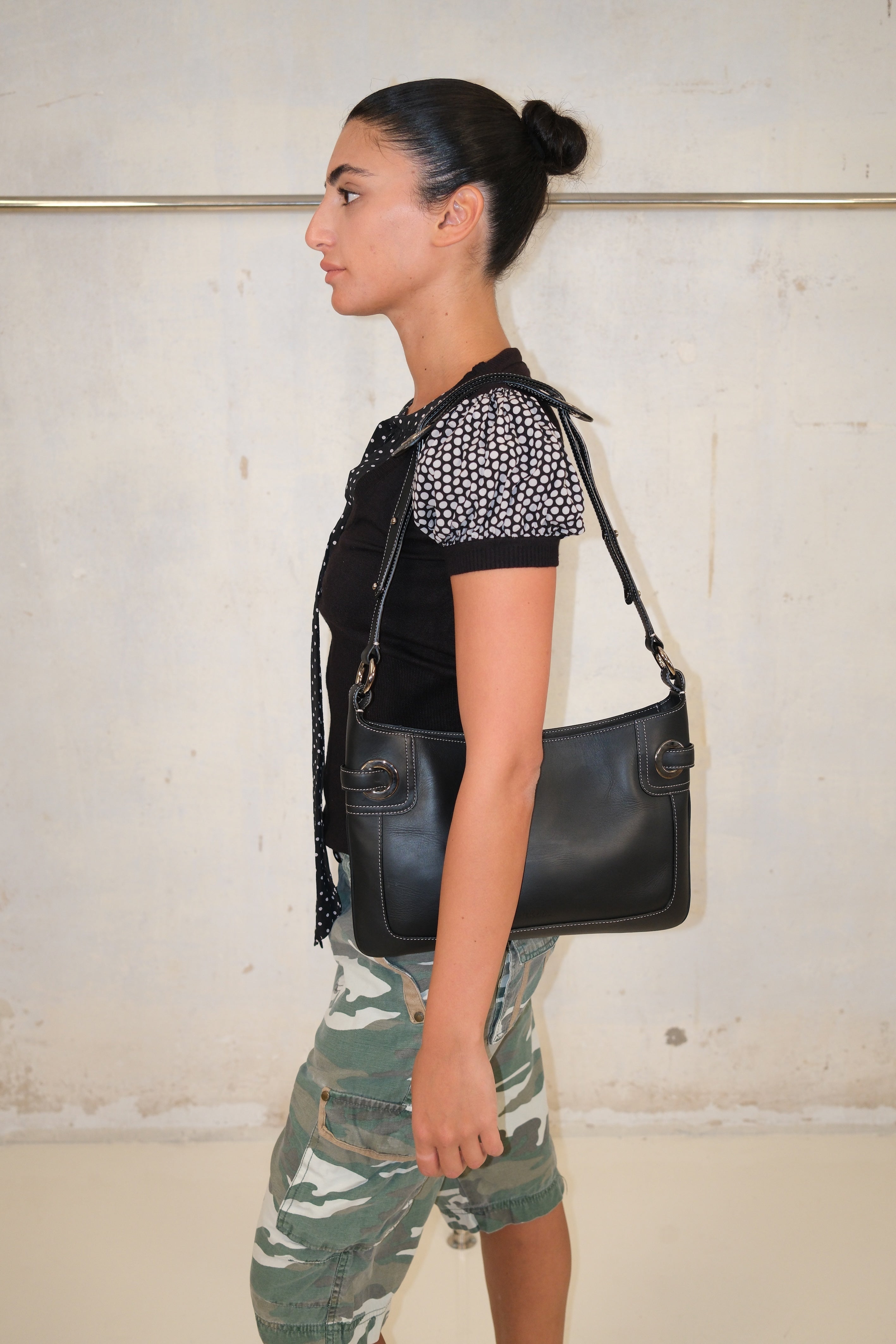 Bally black leather shoulder bag with adjustable straps