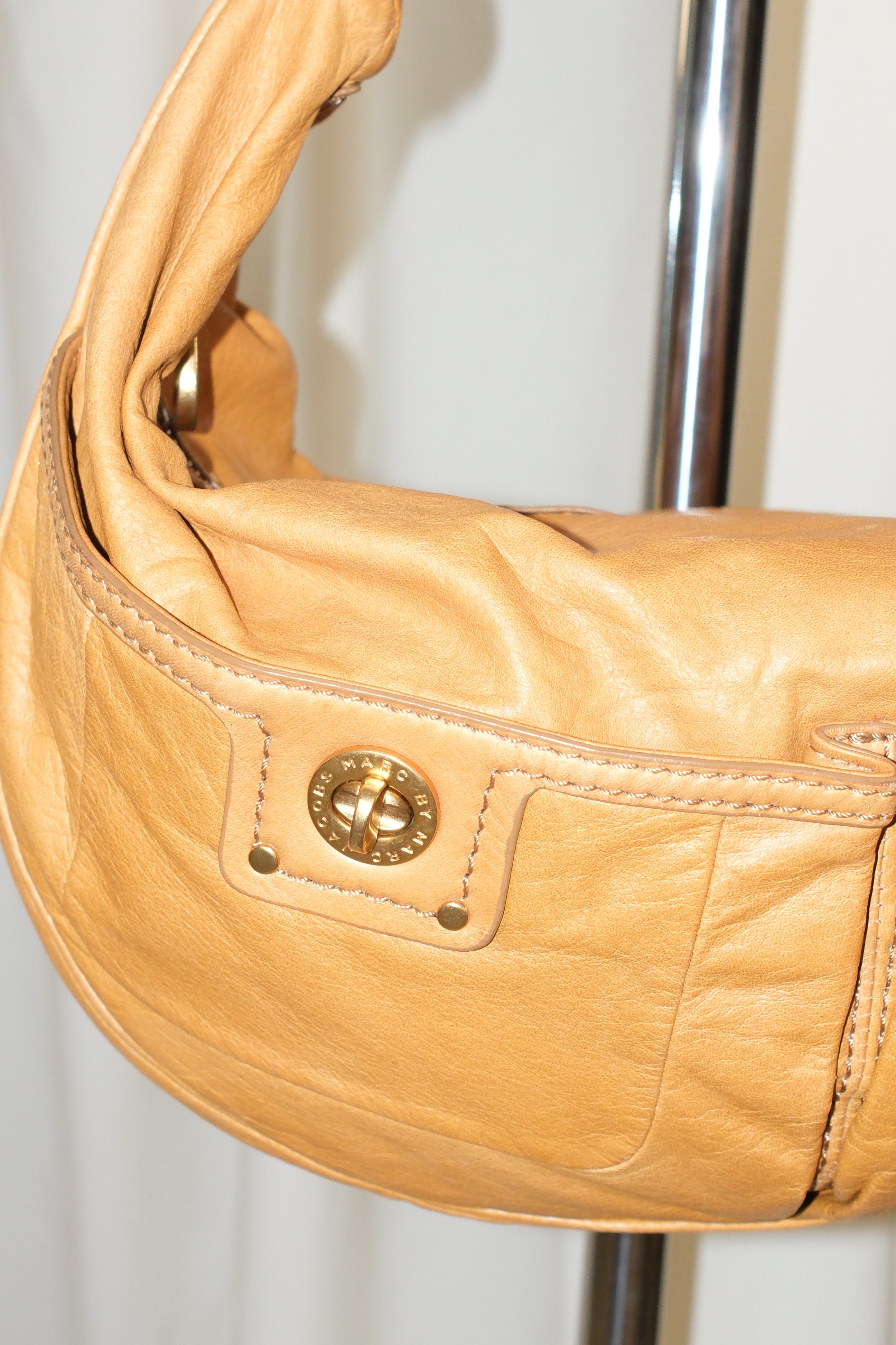 Marc Jacobs Camel Leather Shoulder Bag in Moon Shape