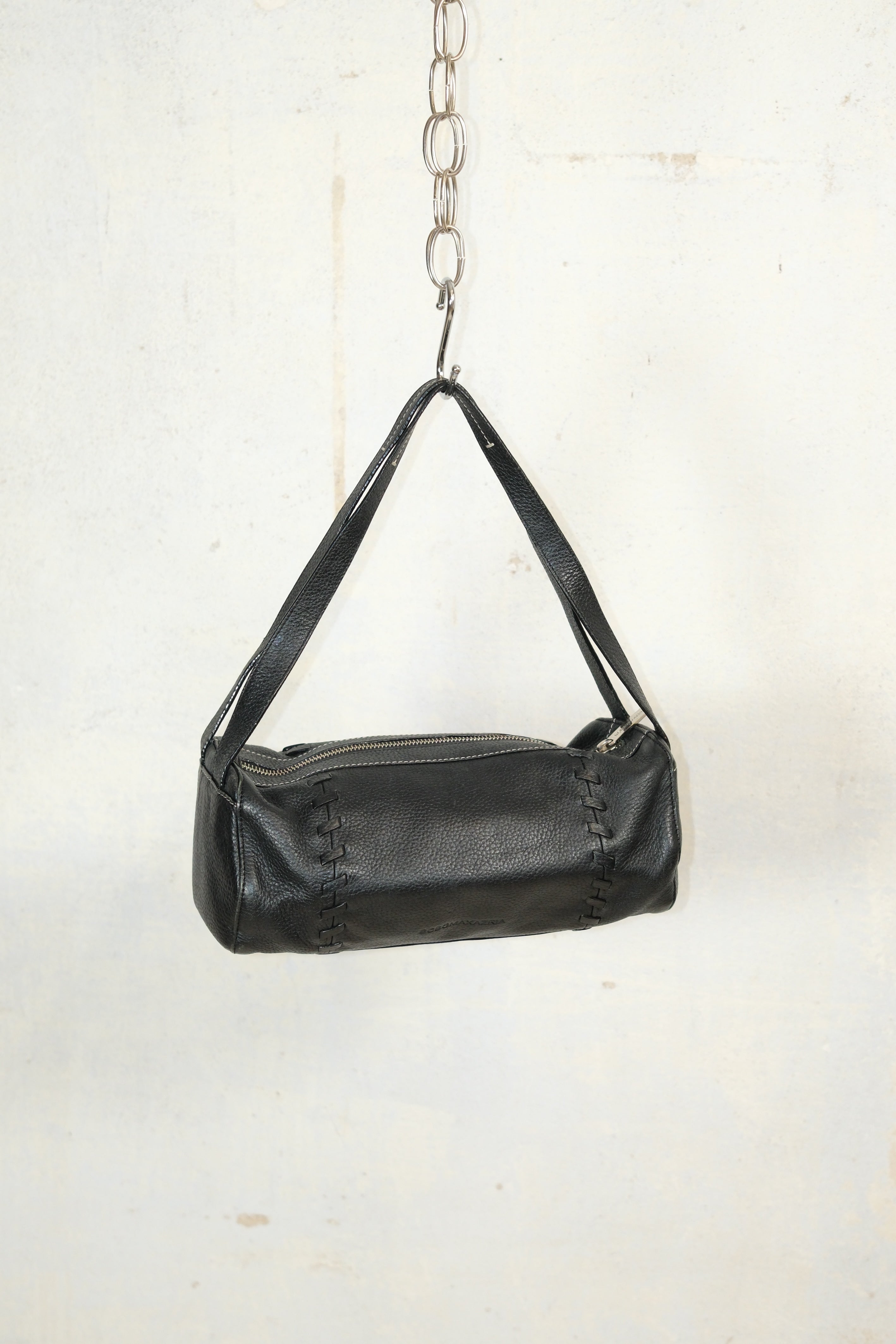 BCBGMAXAZRIA ROUNDED LEATHER BAG