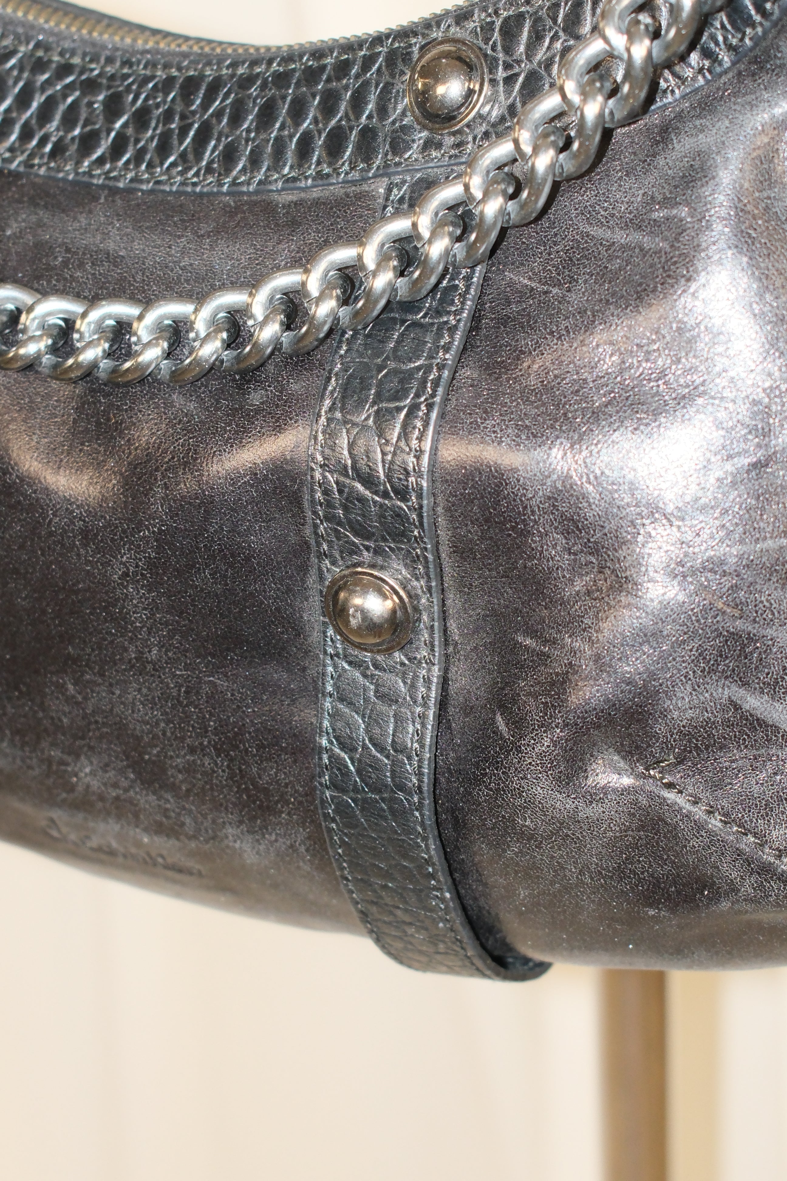 Calvin Klein Black Leather Shoulder Bag with Silver Chain Strap in Rock ’n’ Roll Style