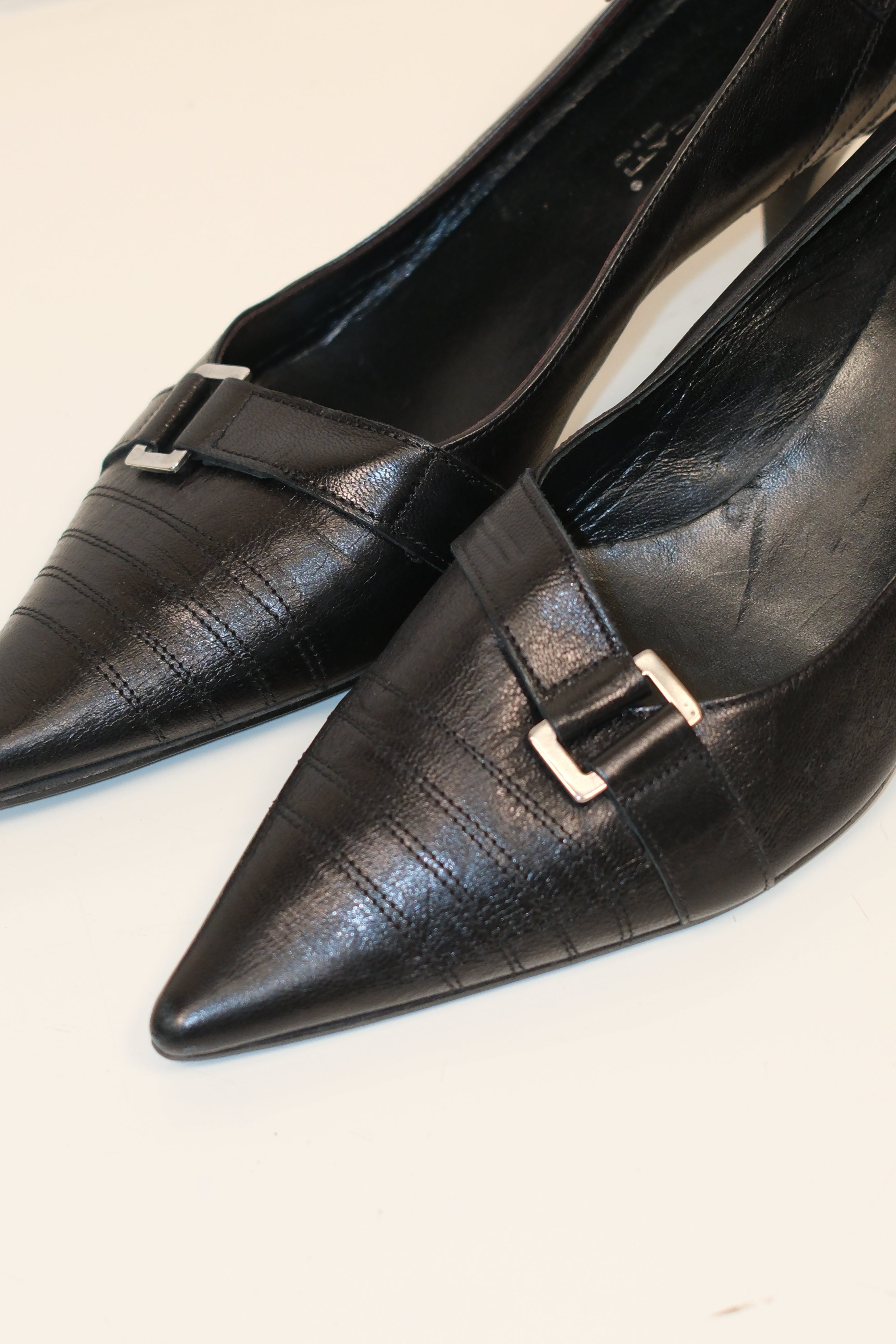 Italian Pointed Kitten Heel Leather Shoes with Buckles, Size 40