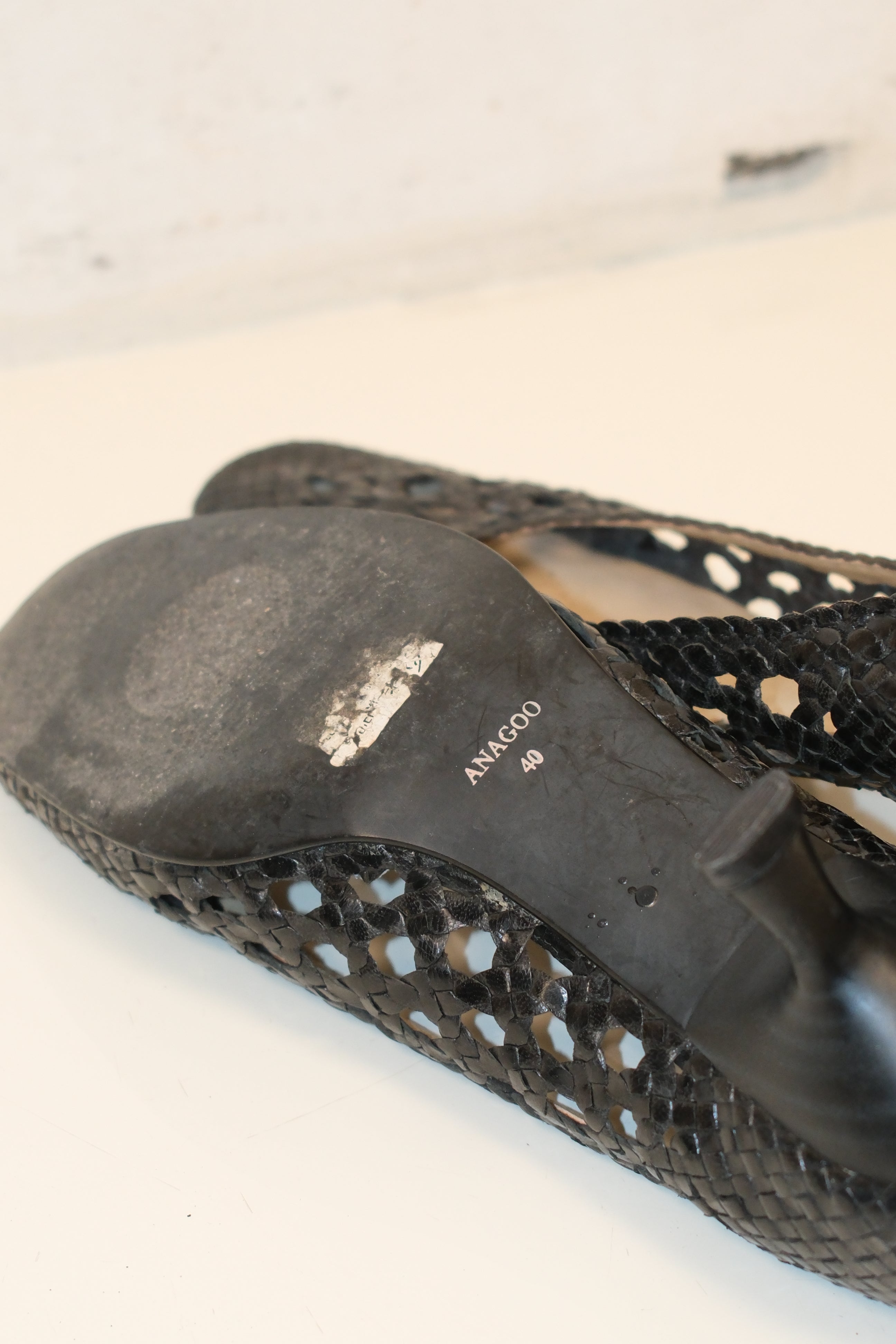 Anagoo Black Woven Leather Heels ,Size 40