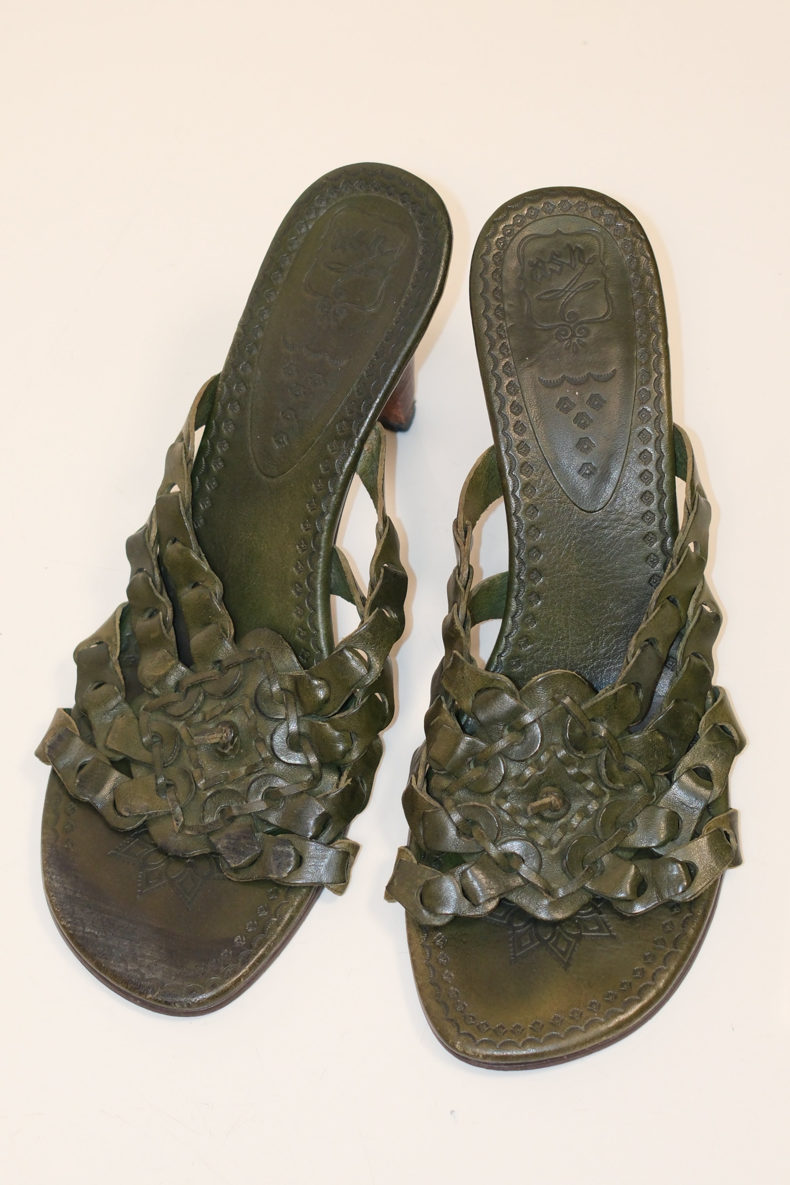 Olive Green Woven Leather Heeled Sandals Boho Style with Mandala Details, size 39.5