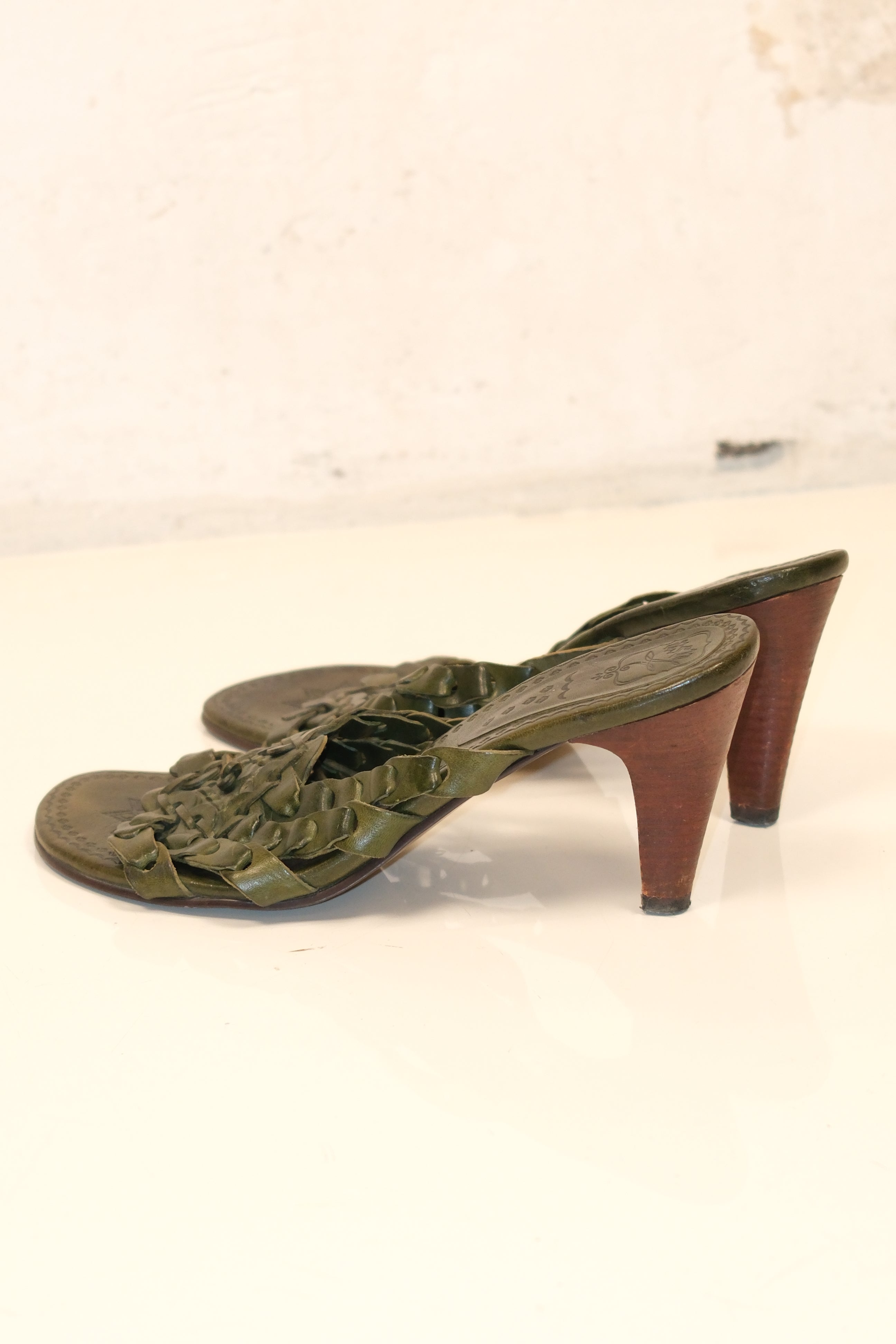 Olive Green Woven Leather Heeled Sandals Boho Style with Mandala Details, size 39.5