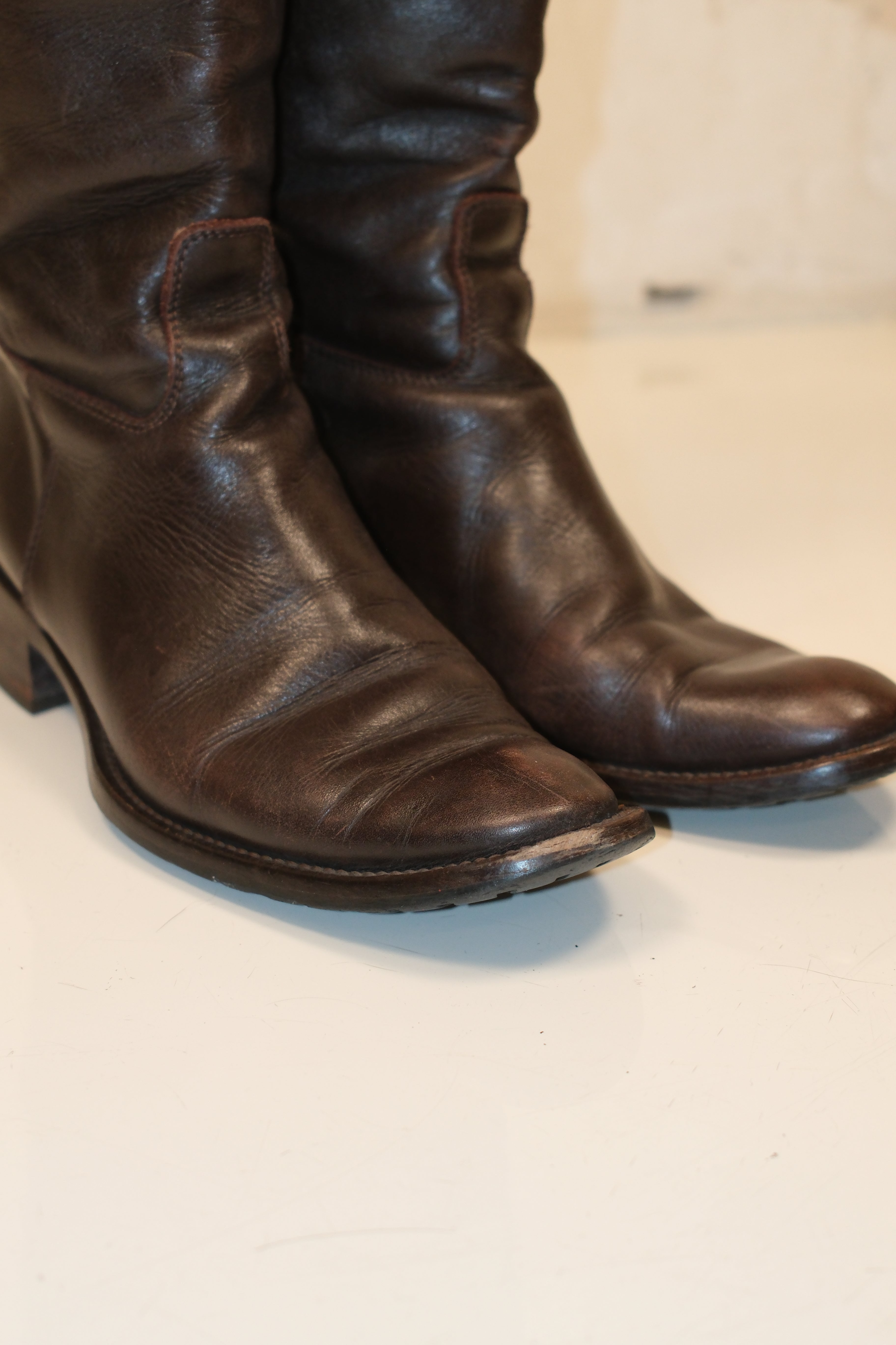 Genuine leather riding boots in brown