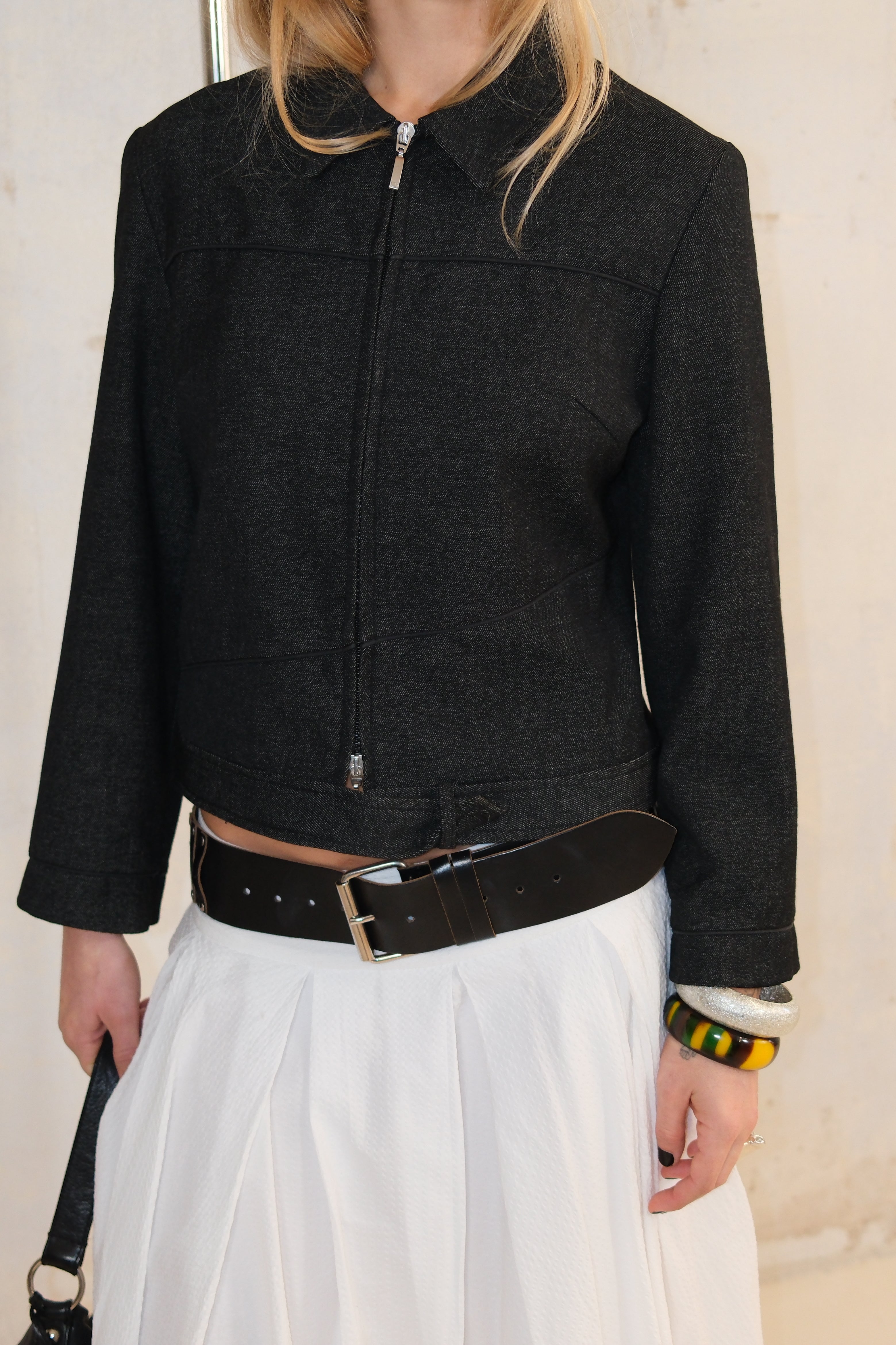 DARK GRAY ZIPPER JACKET