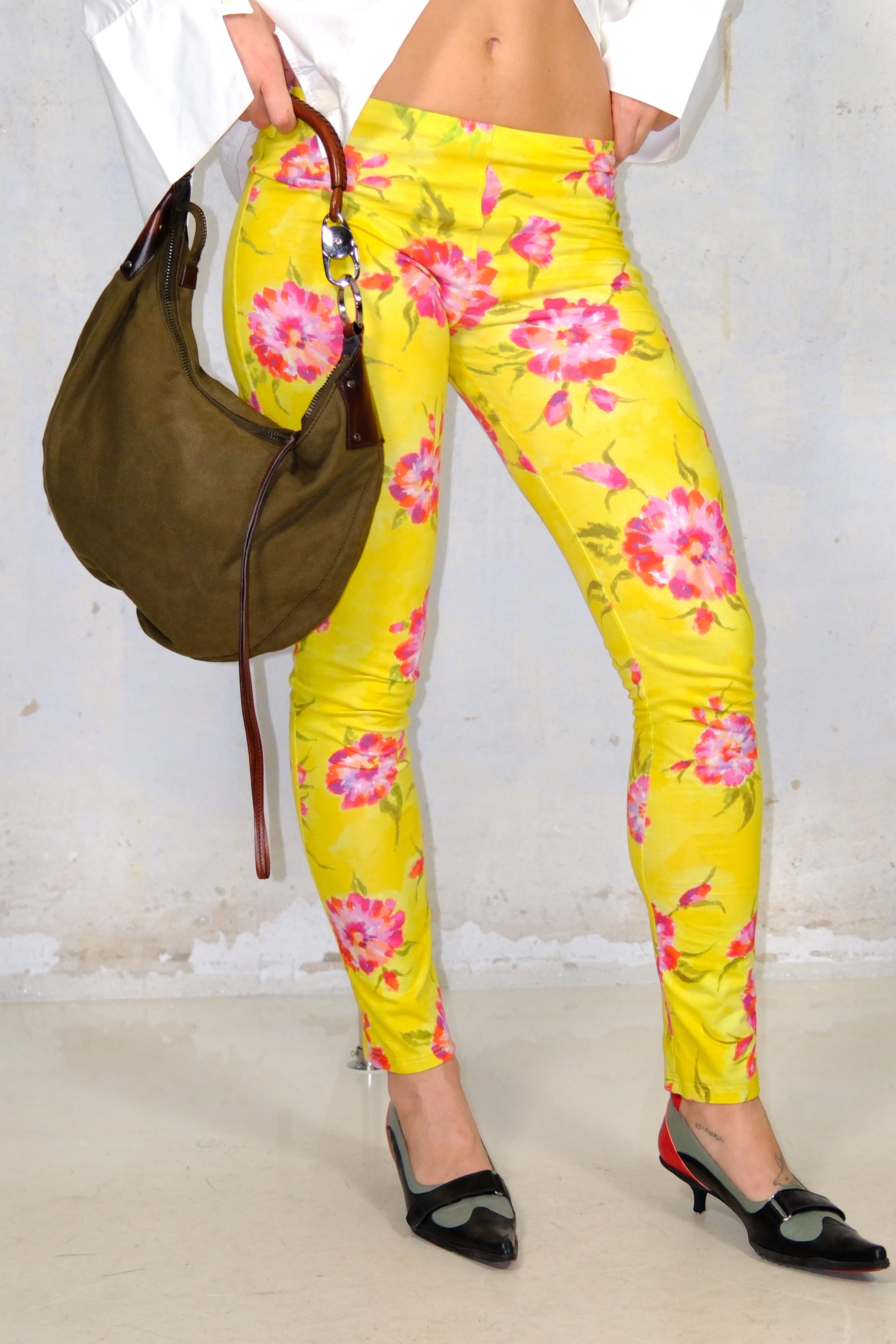 HOT TONES ITALIAN LEGGINGS SIZE 38
