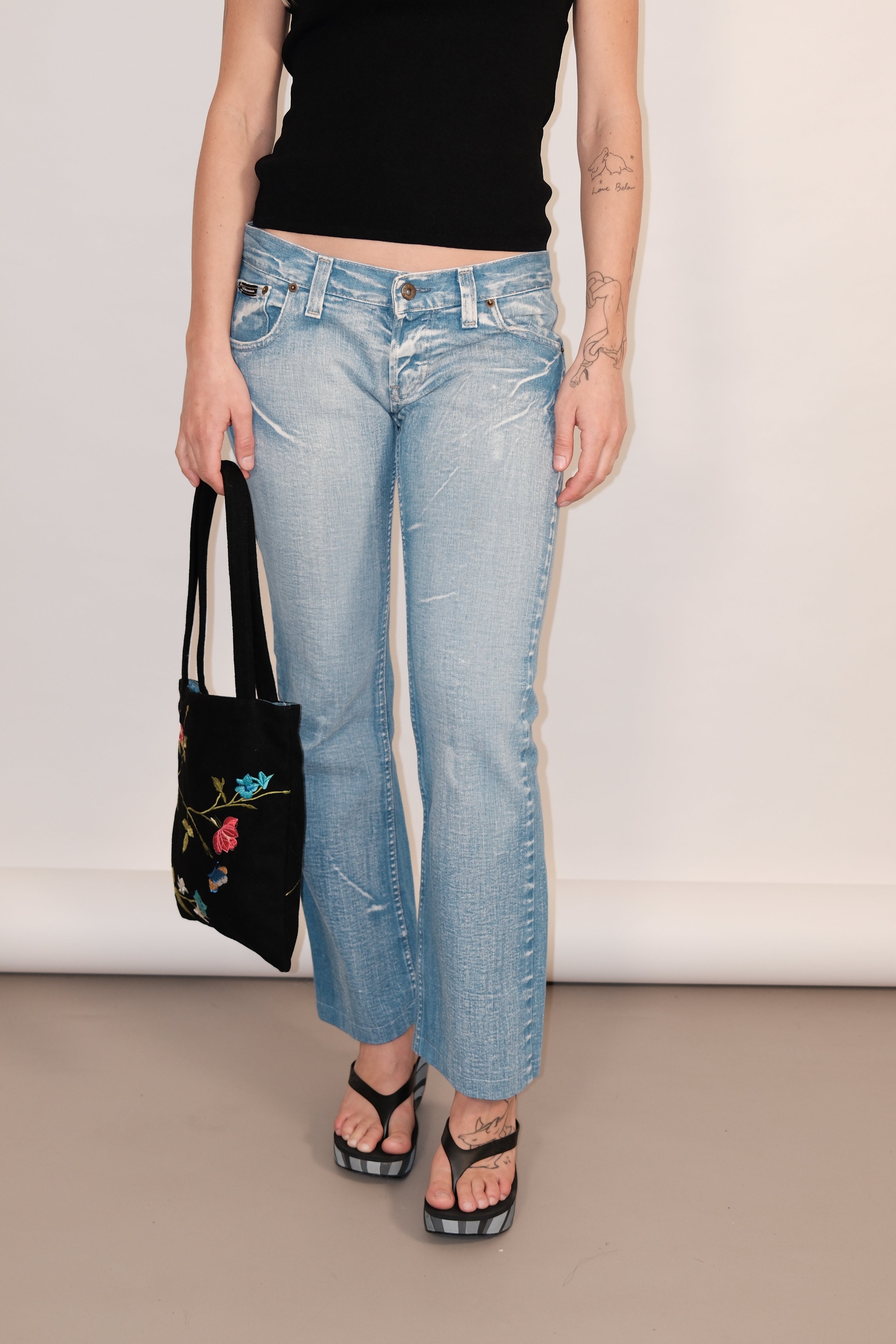 D&G Straight-Leg Jeans with Light Wash and White Detailing Size 38
