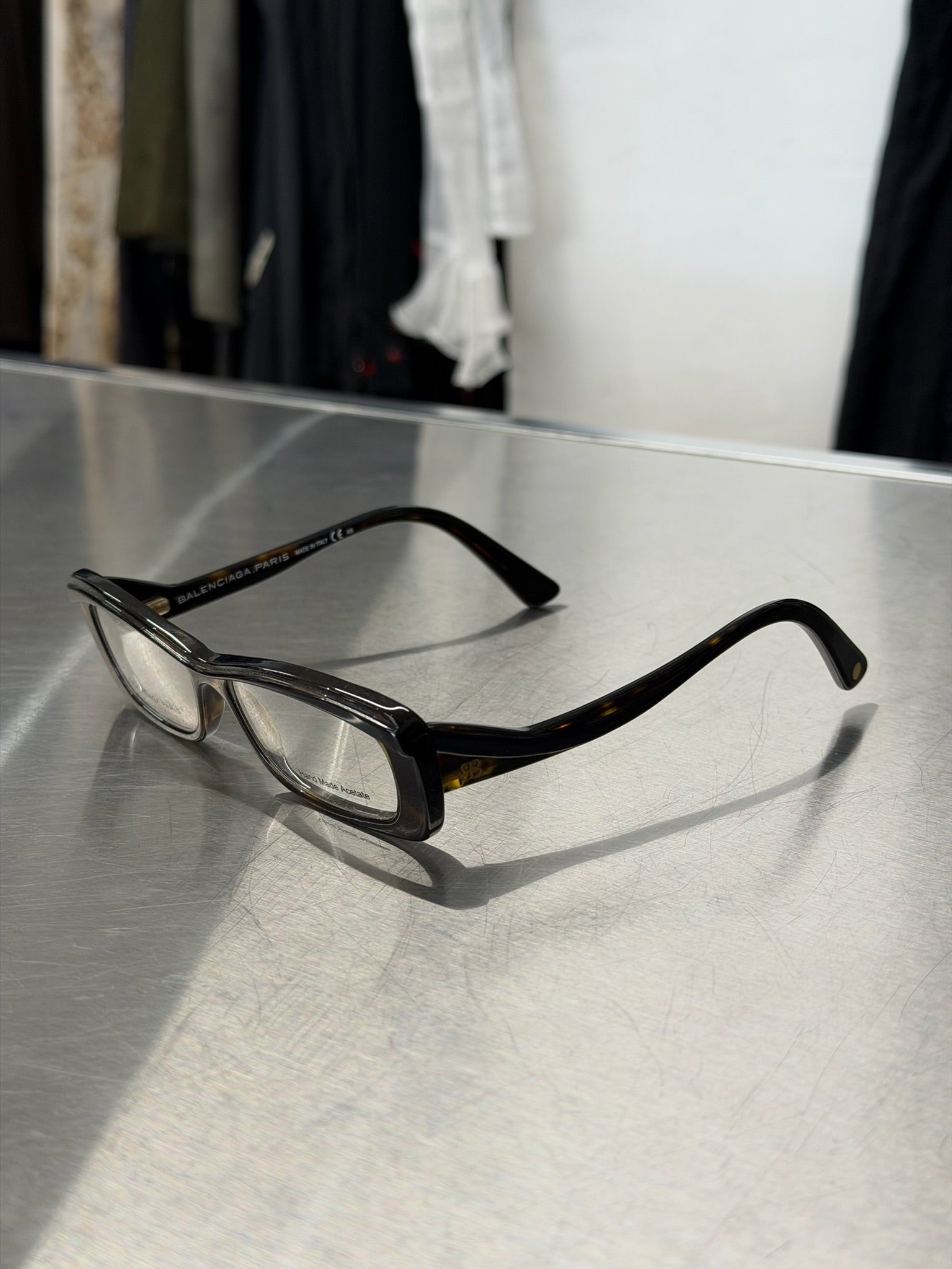 BALENCIAGA BLACK GLASSES WITH WAVE SHAPED TEMPLES