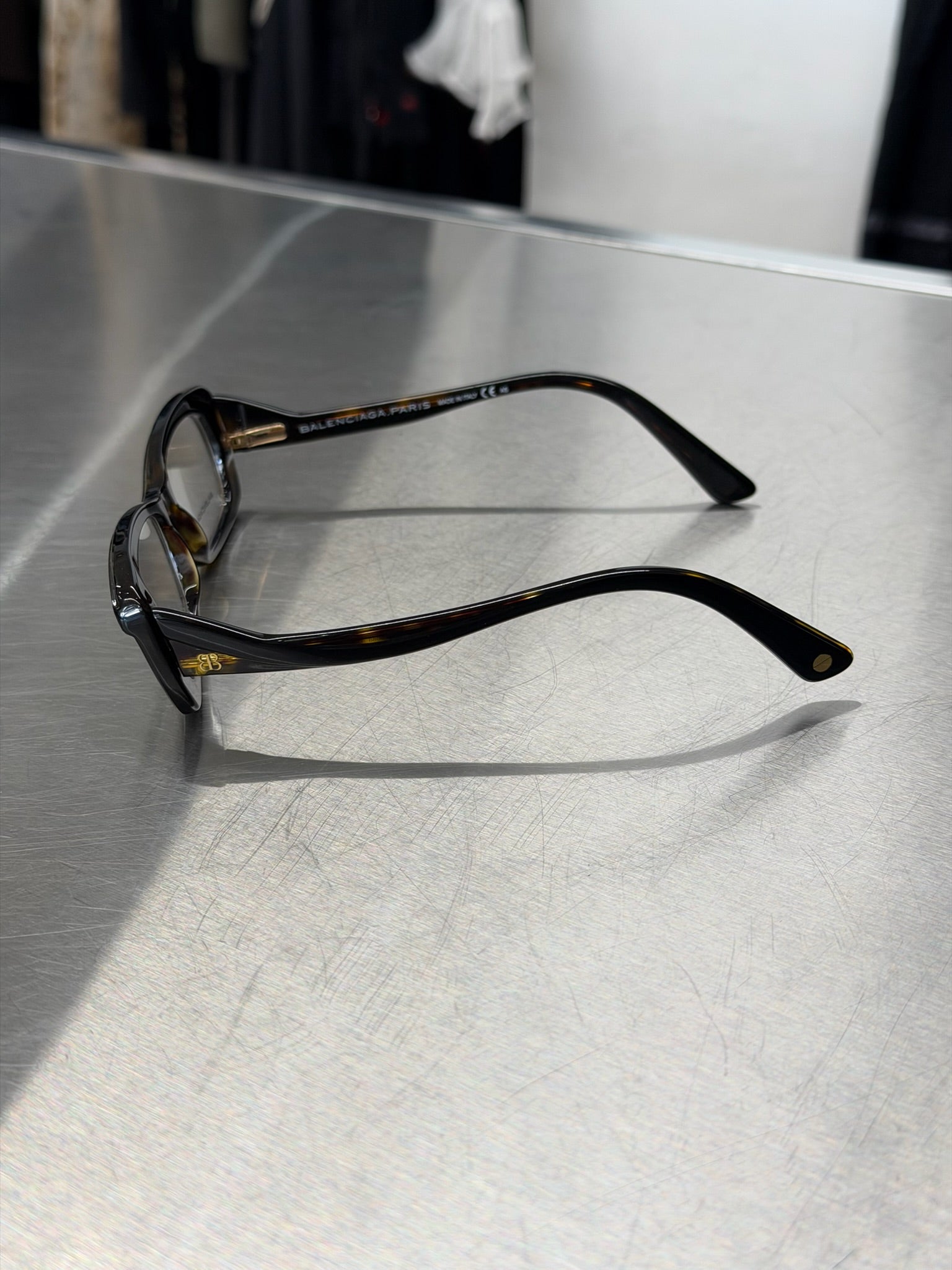 BALENCIAGA BLACK GLASSES WITH WAVE SHAPED TEMPLES