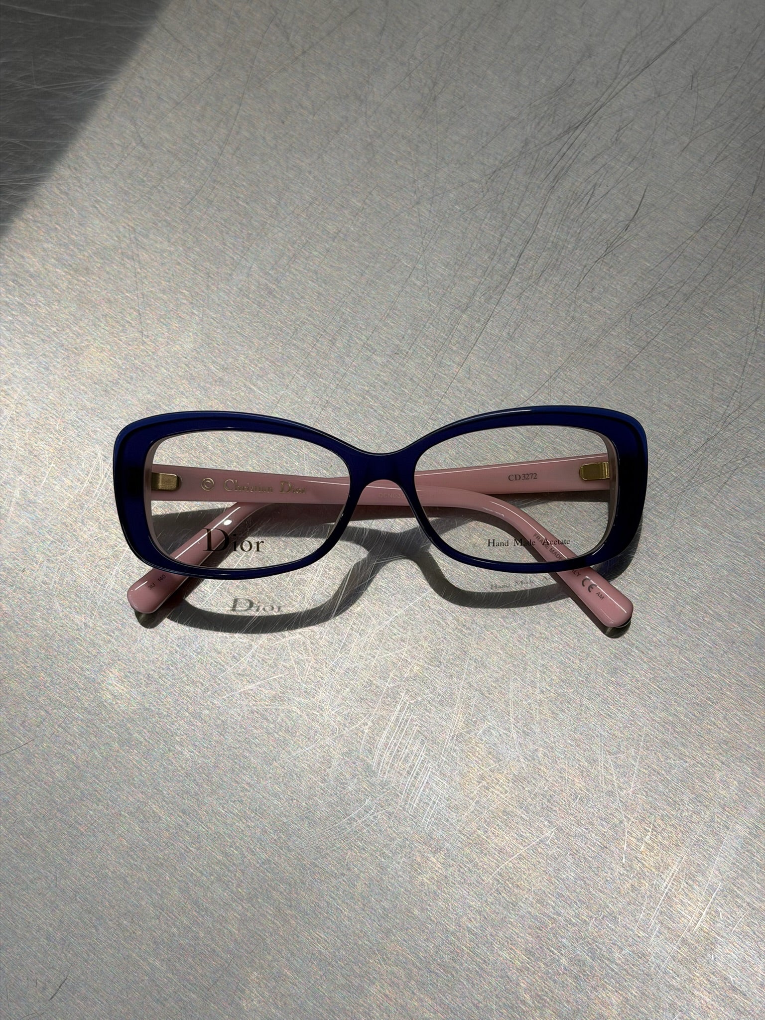 DIOR BLUE GLASSES WITH BUBBLEGUM PINK TEMPLES