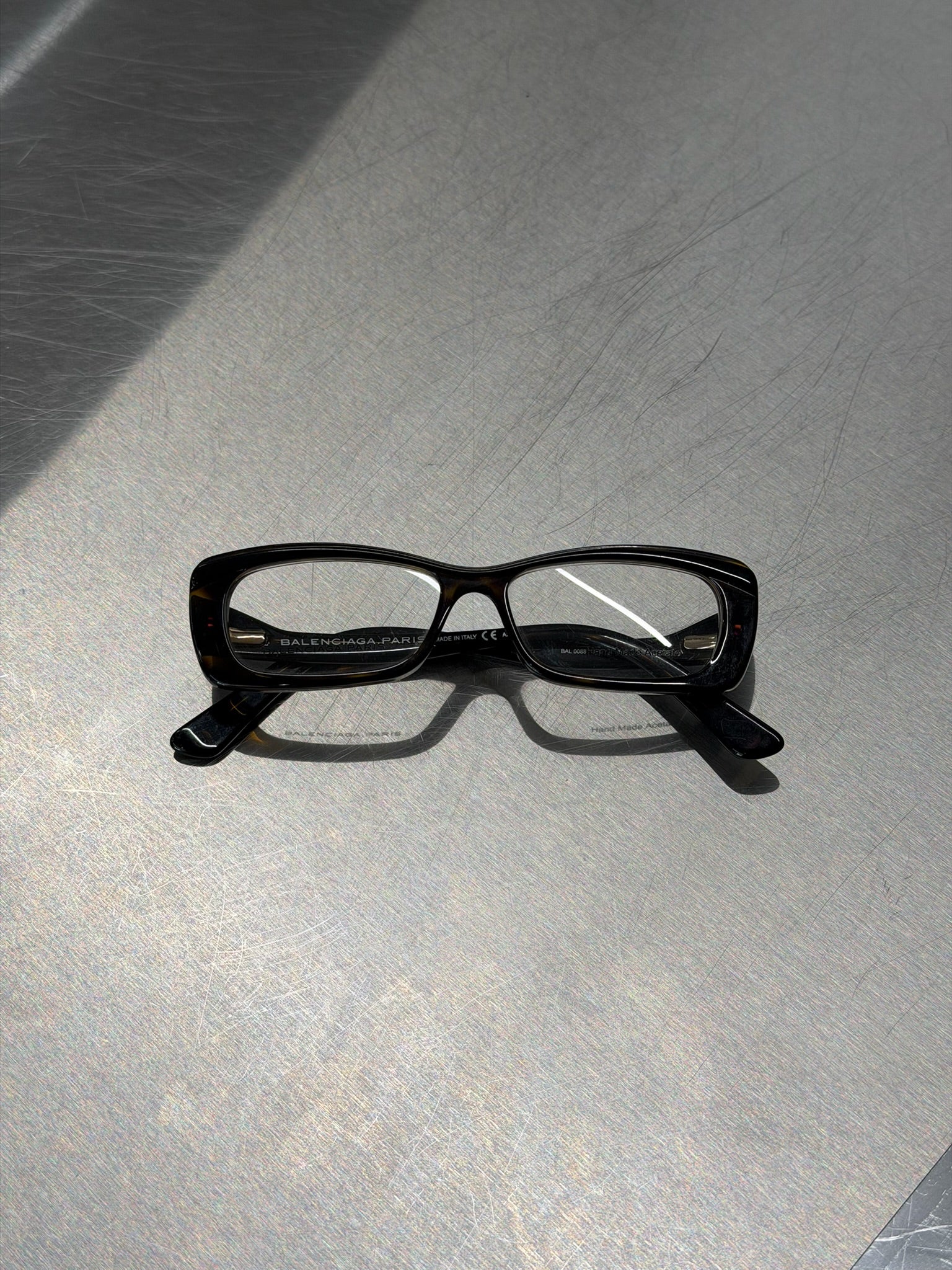 BALENCIAGA BLACK GLASSES WITH WAVE SHAPED TEMPLES