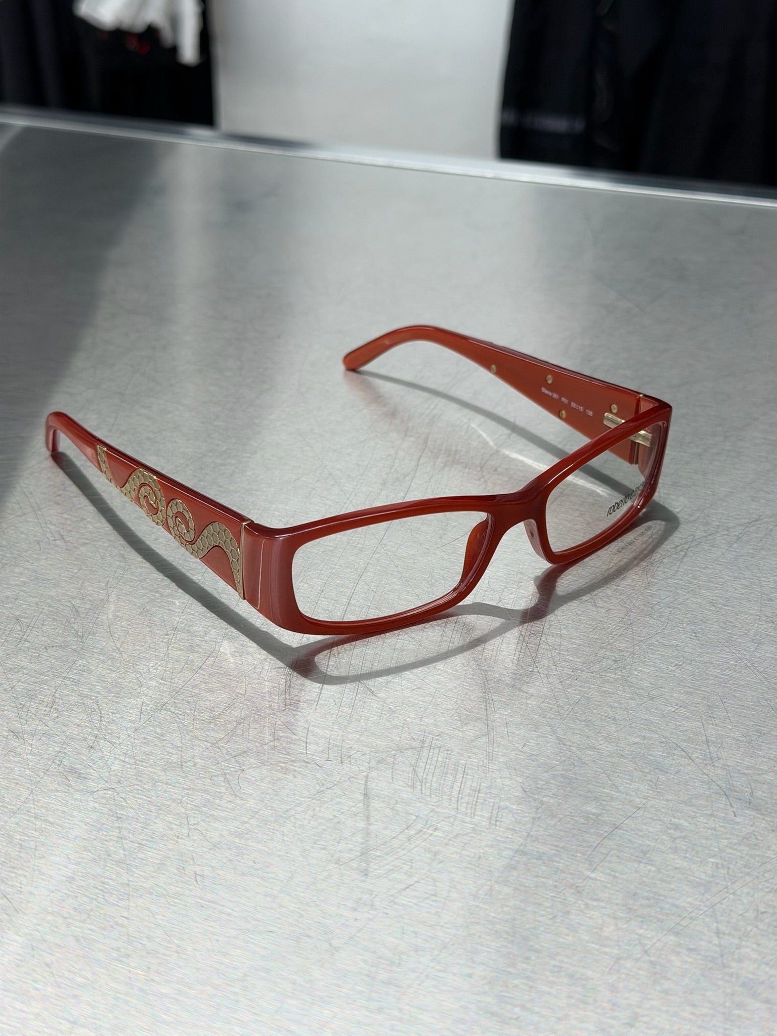 ROBERTO CAVALLI CORAL GLASSES WITH SILVER DECORATIVE DETAILS