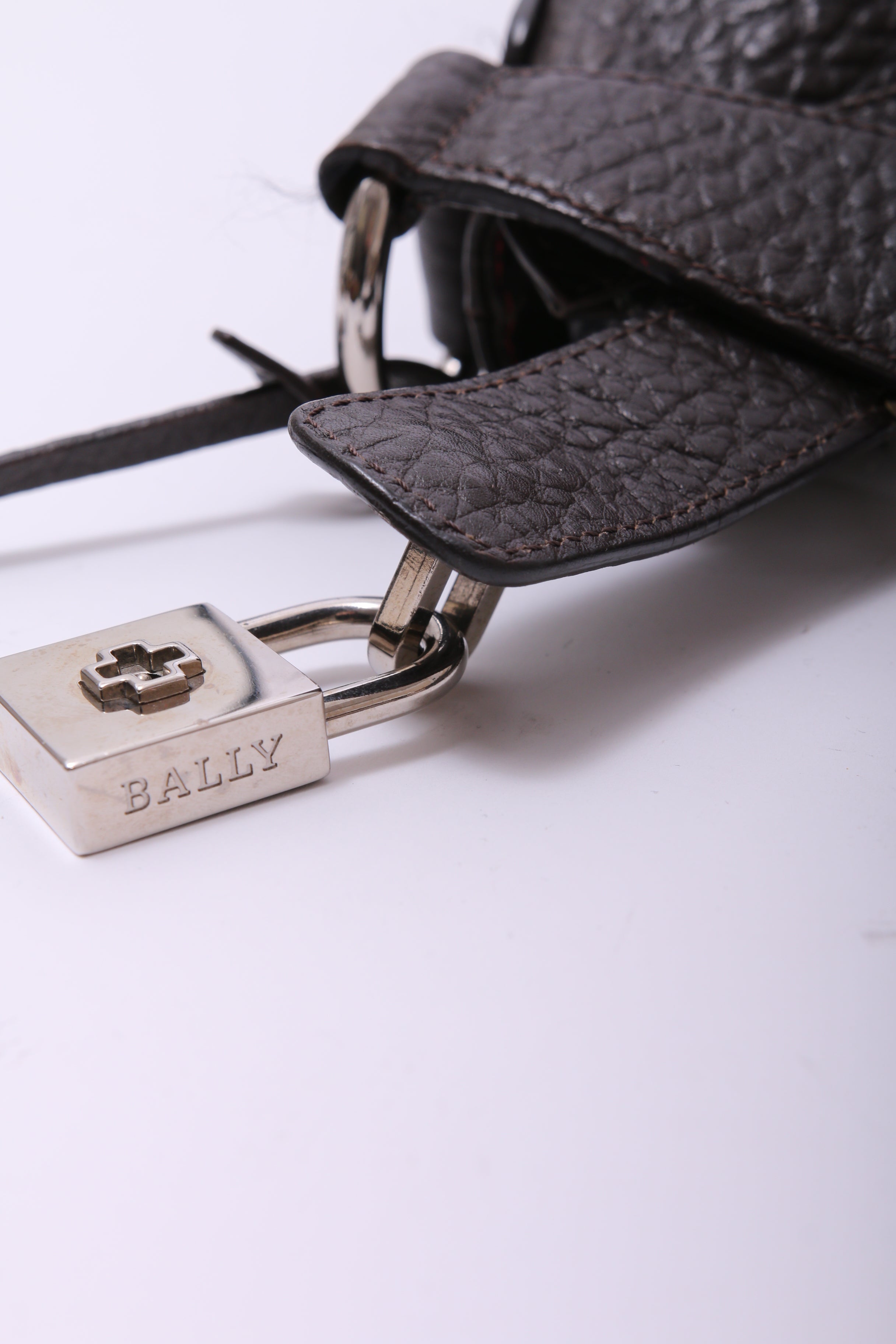 Bally big striped boat shaped shoulder bag in browns