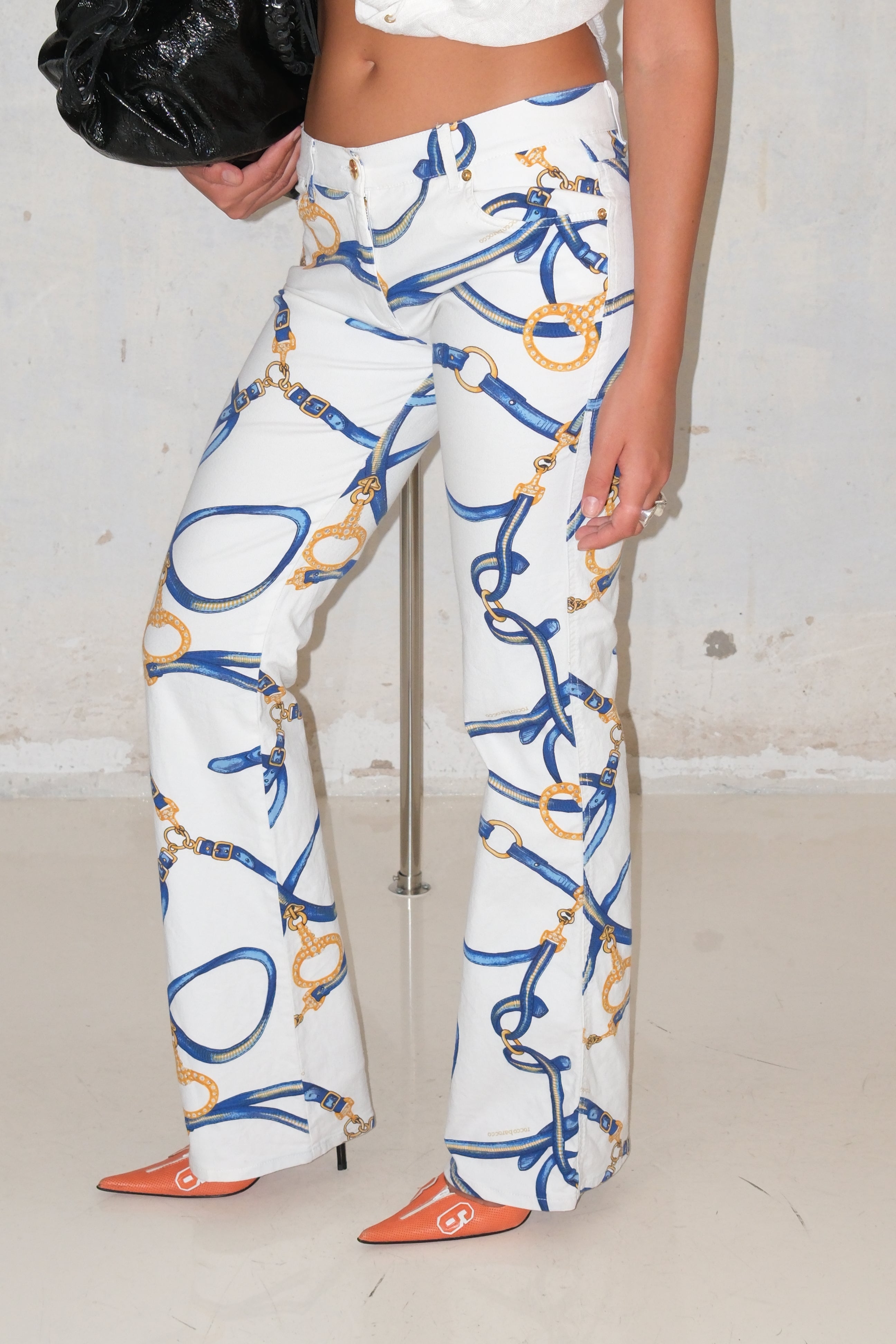 Roccobarocco White Low-Rise Printed Pants Size 36-37